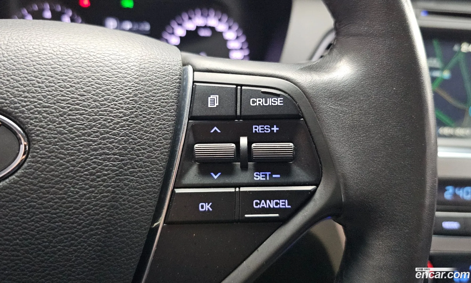 Hyundai LF Sonata 2016 — 16