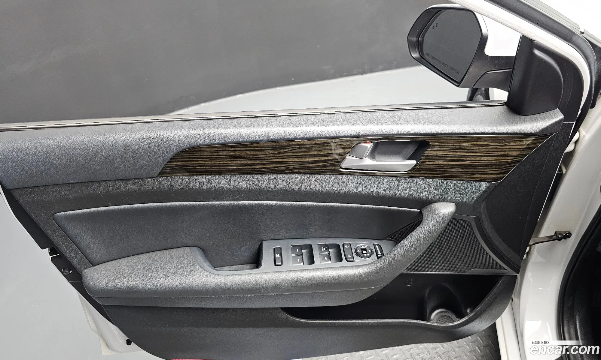 Hyundai LF Sonata 2016 — 7
