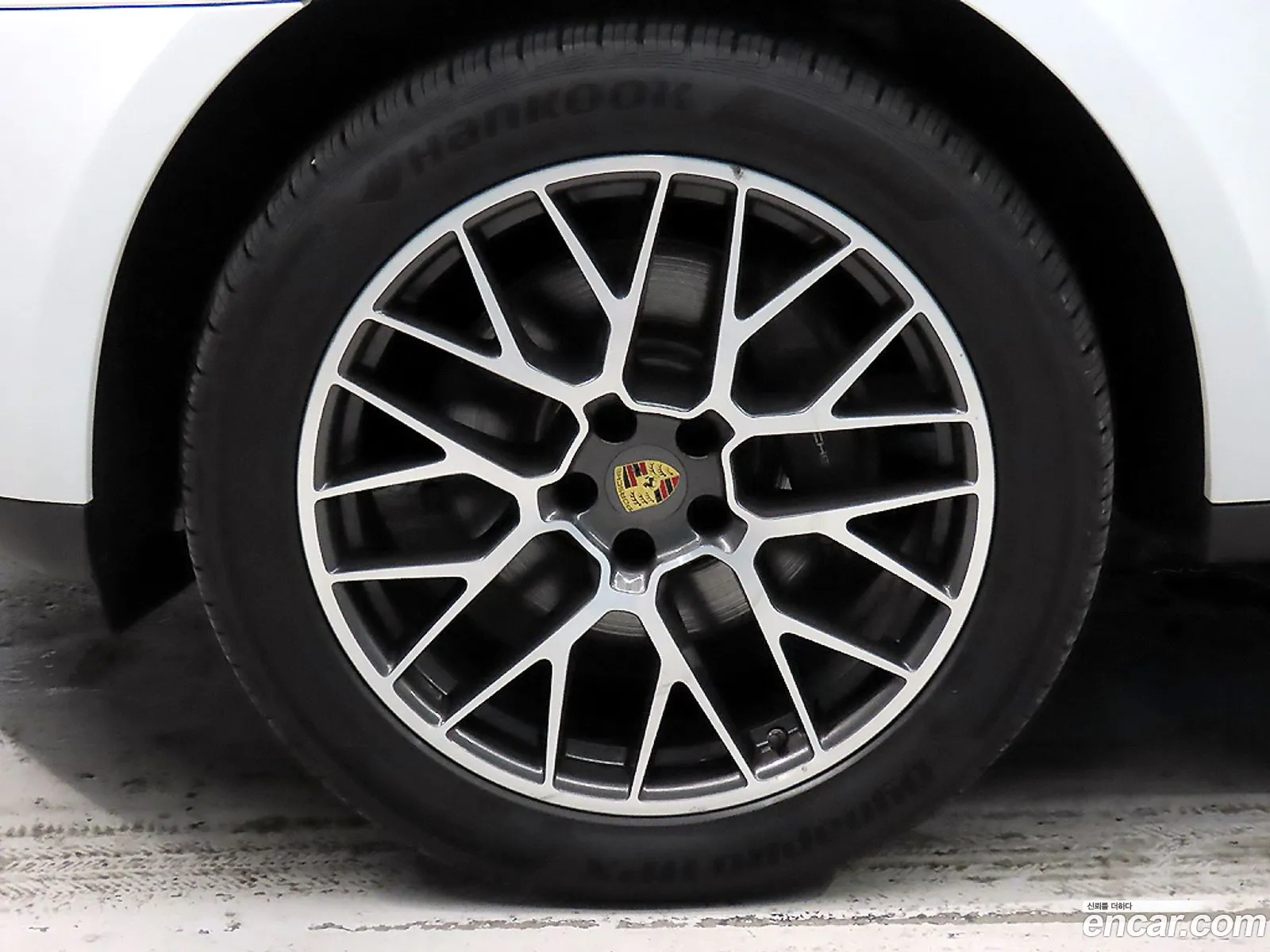 Porsche Macan 2018 — 18