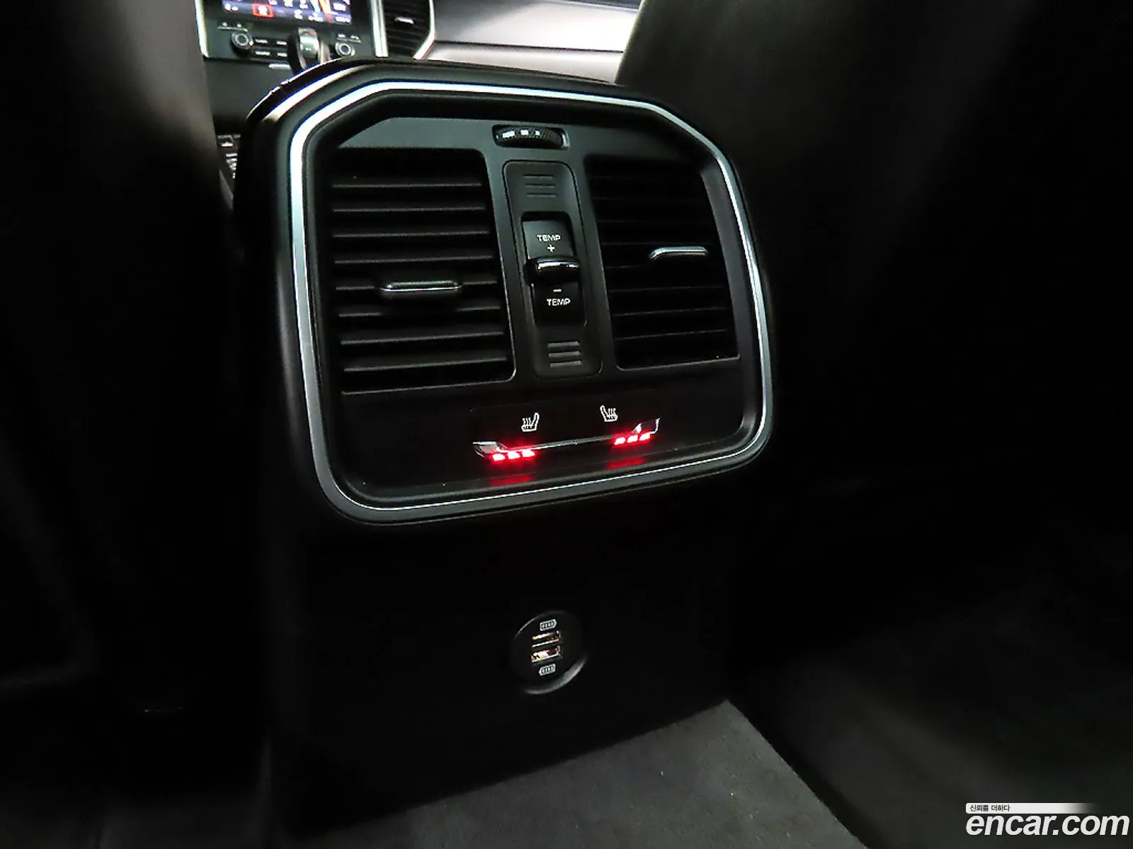 Porsche Macan 2018 — 17