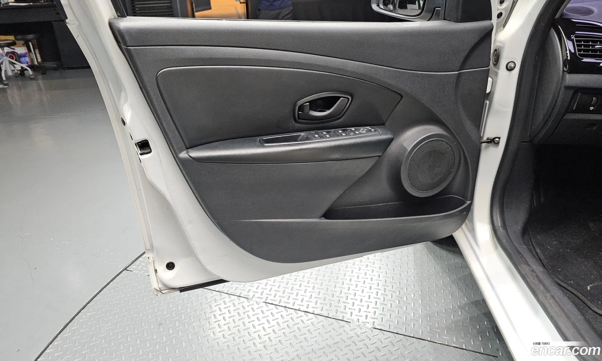 Renault Korea (Samsung) SM3 Neo 2015 — 4