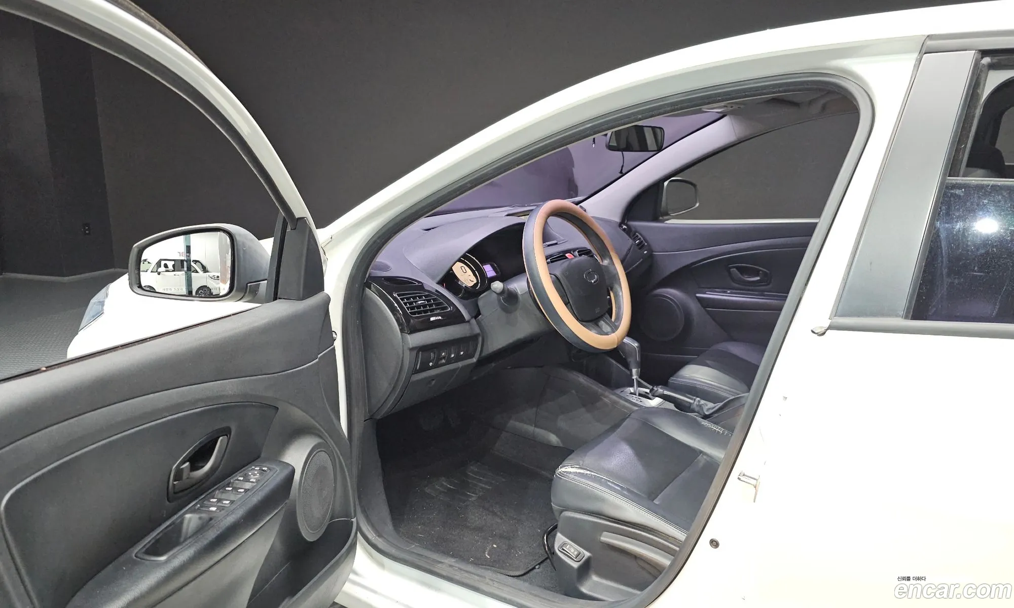 Renault Korea (Samsung) SM3 Neo 2015 — 13