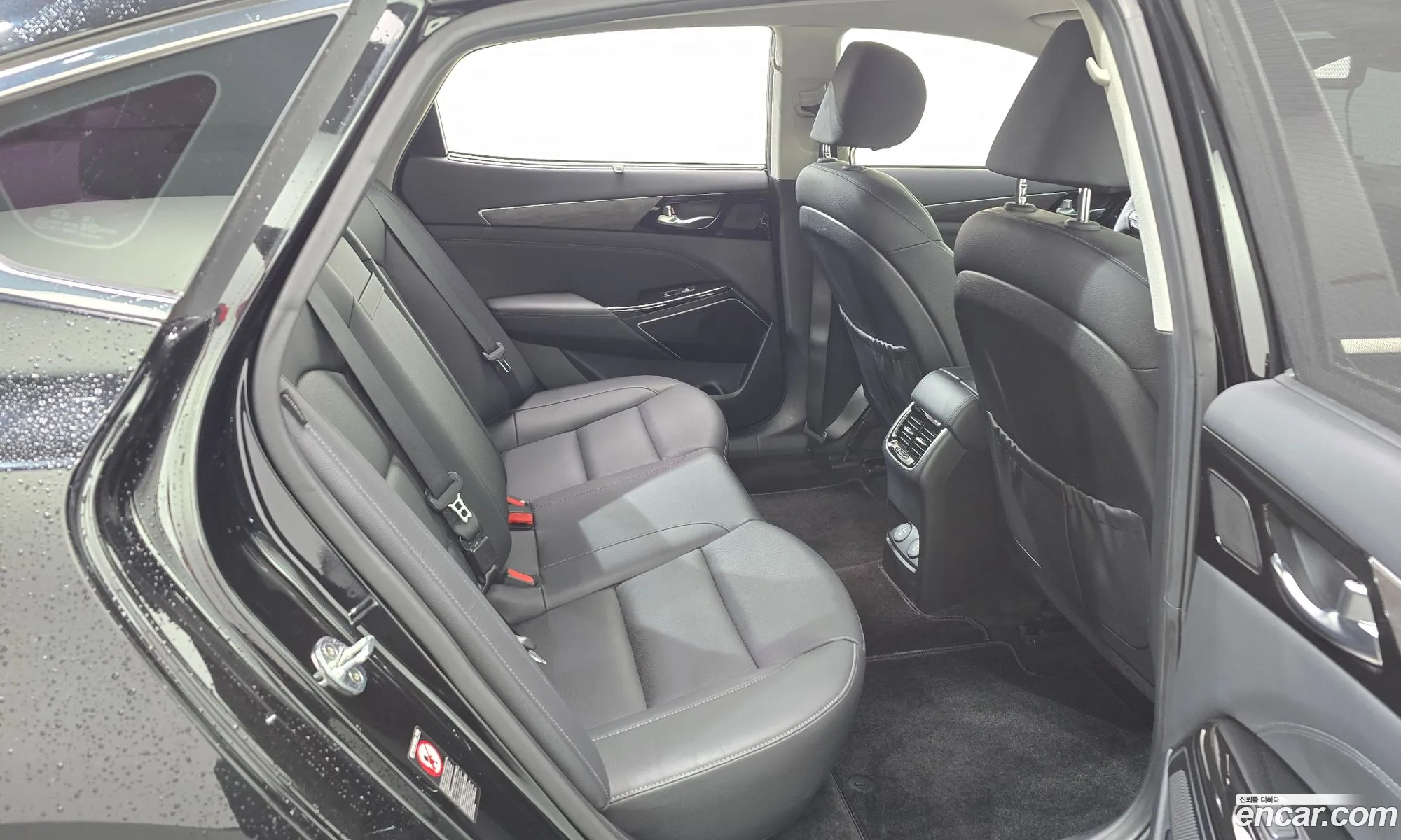 Kia K7 Premier 2019 KNALC41BBLA201261 — 24