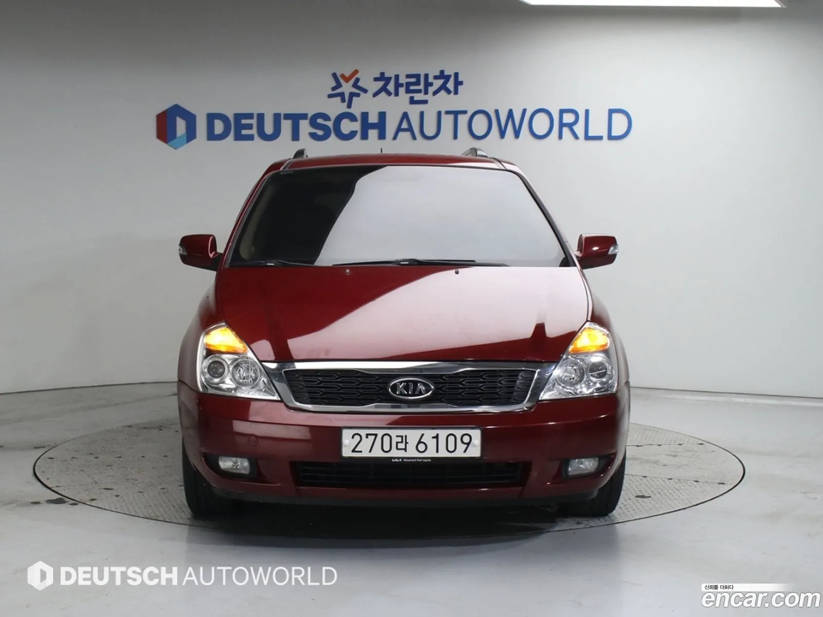 Kia Carnival R 2011 — 3