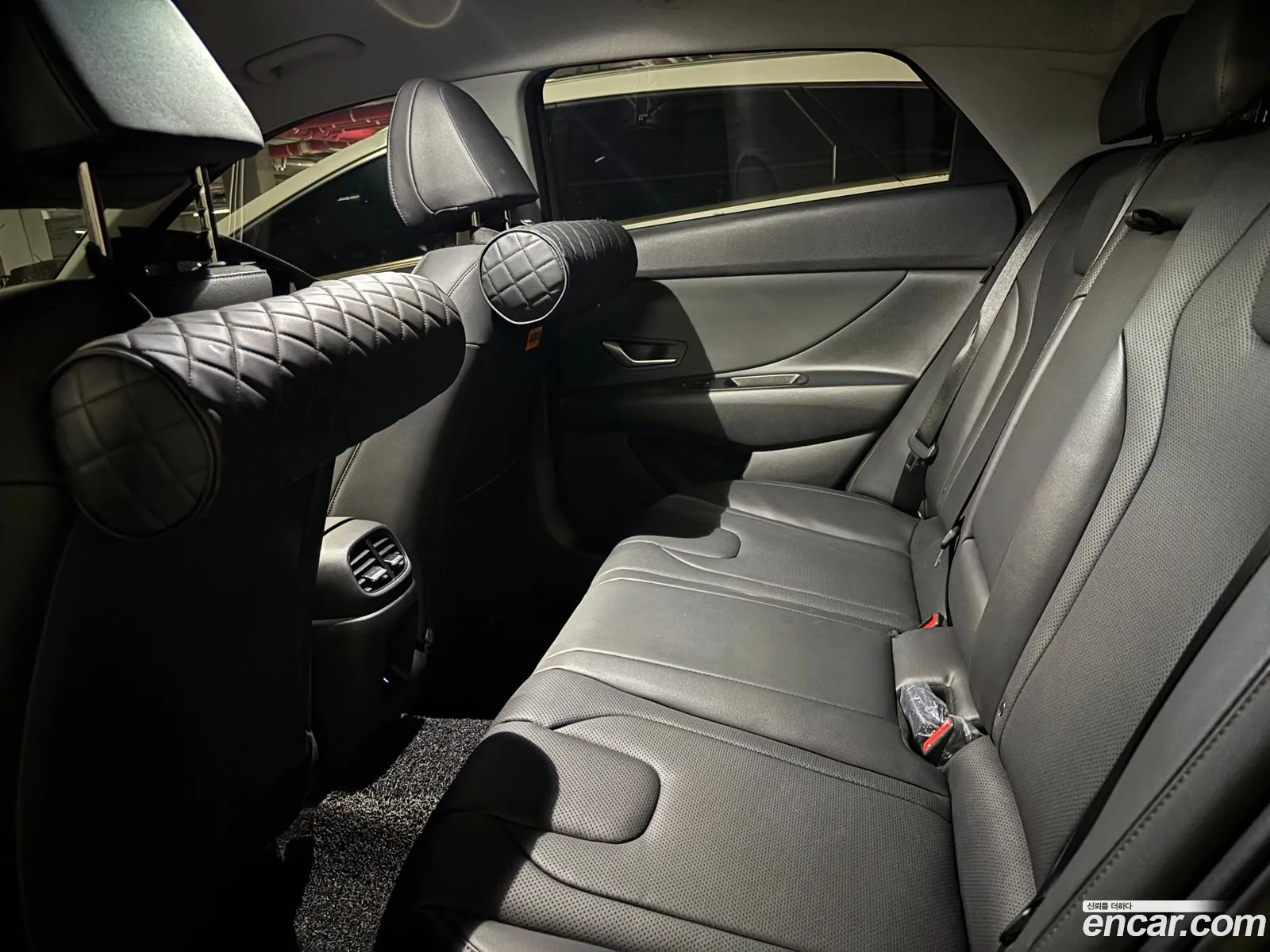 Hyundai Elantra 2024 — 5