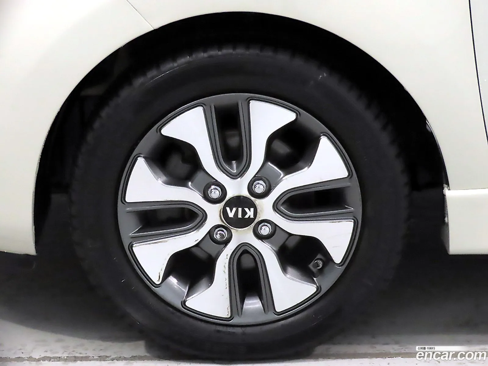 Kia Morning 2016 — 11