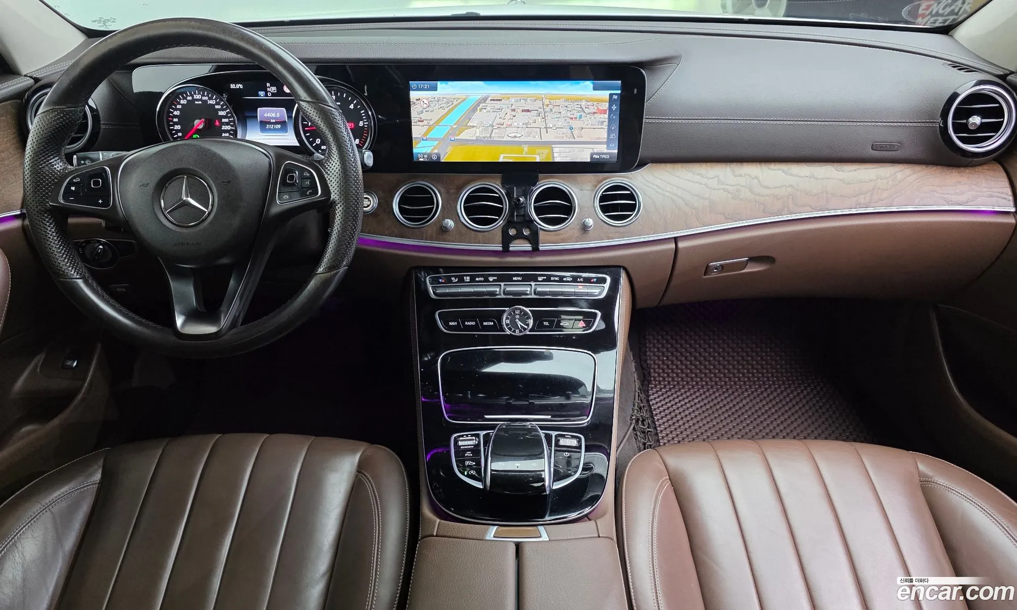 Mercedes-Benz E-Class W213 2016 WDDZF0EB9HA117166 — 10