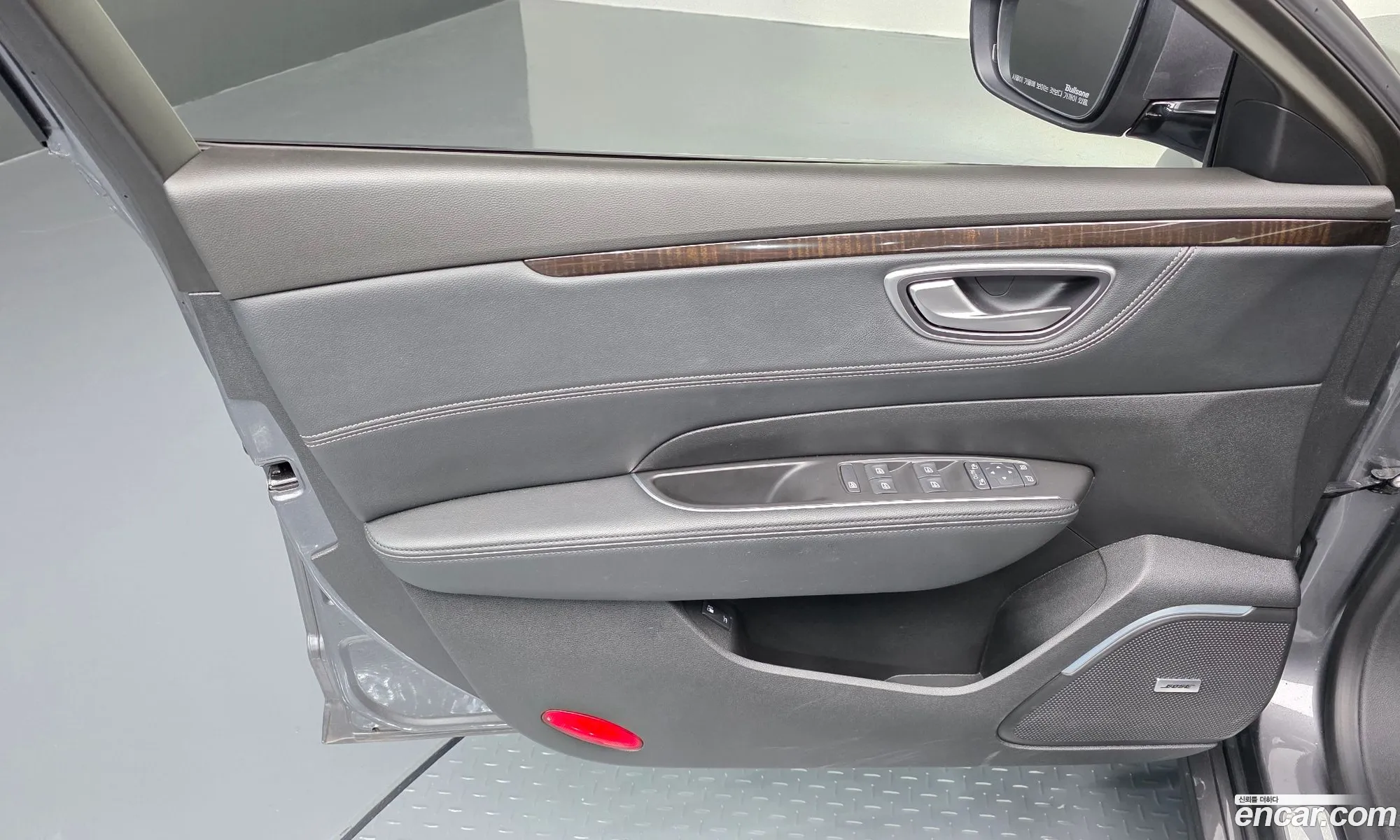 Renault Korea (Samsung) SM6 2017 — 12