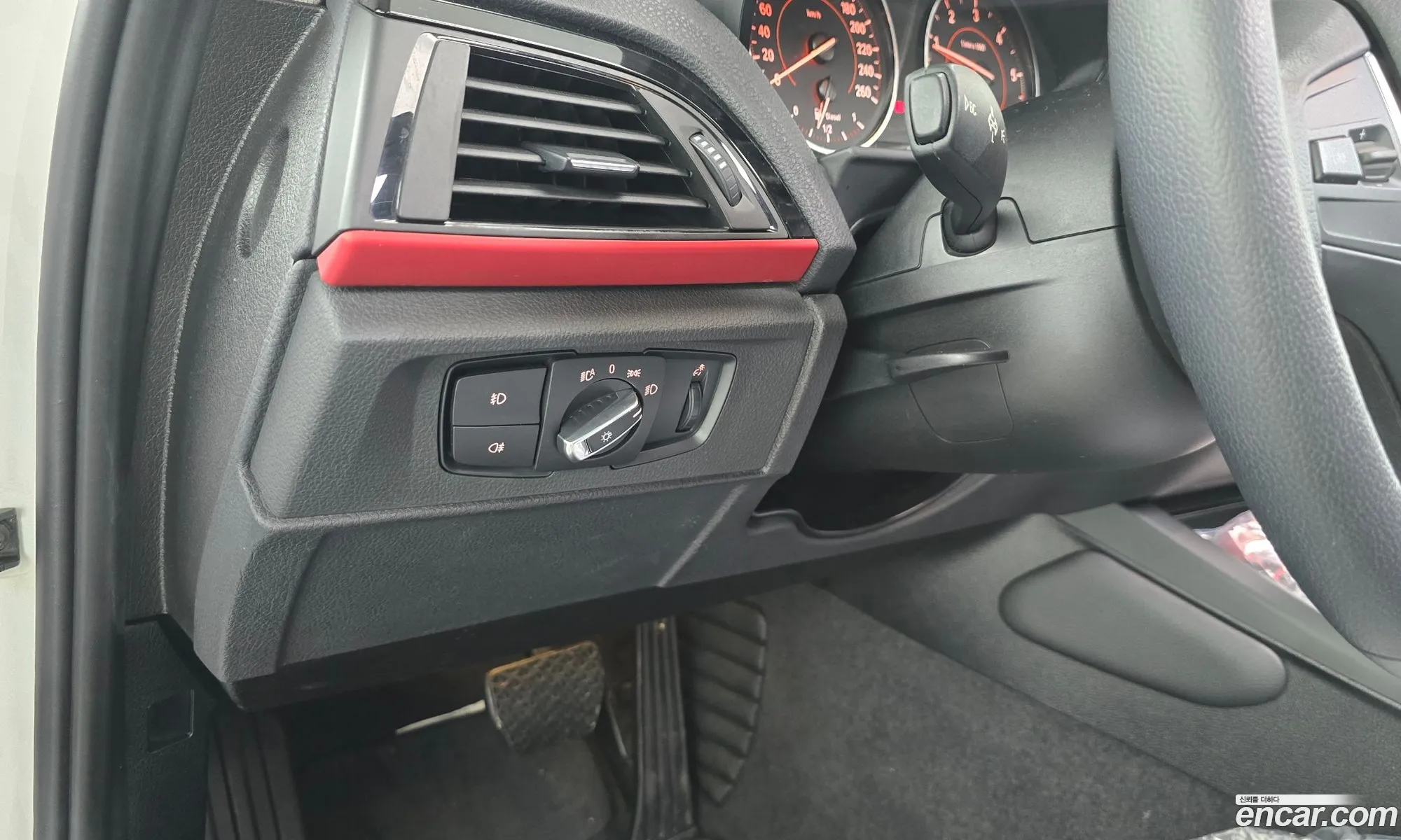 BMW 1 Series 2016 WBA1S5107G5D24313 — 18