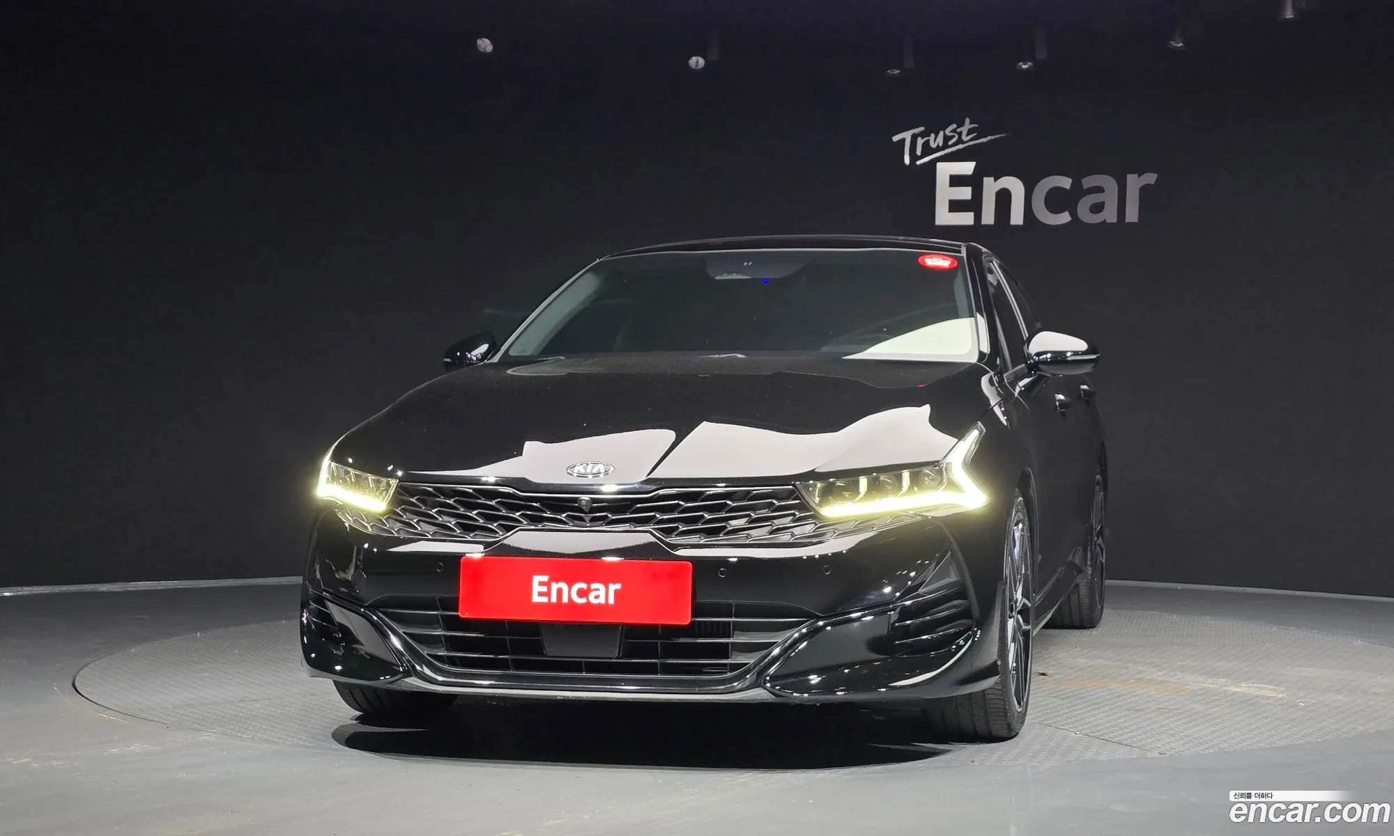 Kia K5 2019 — 17