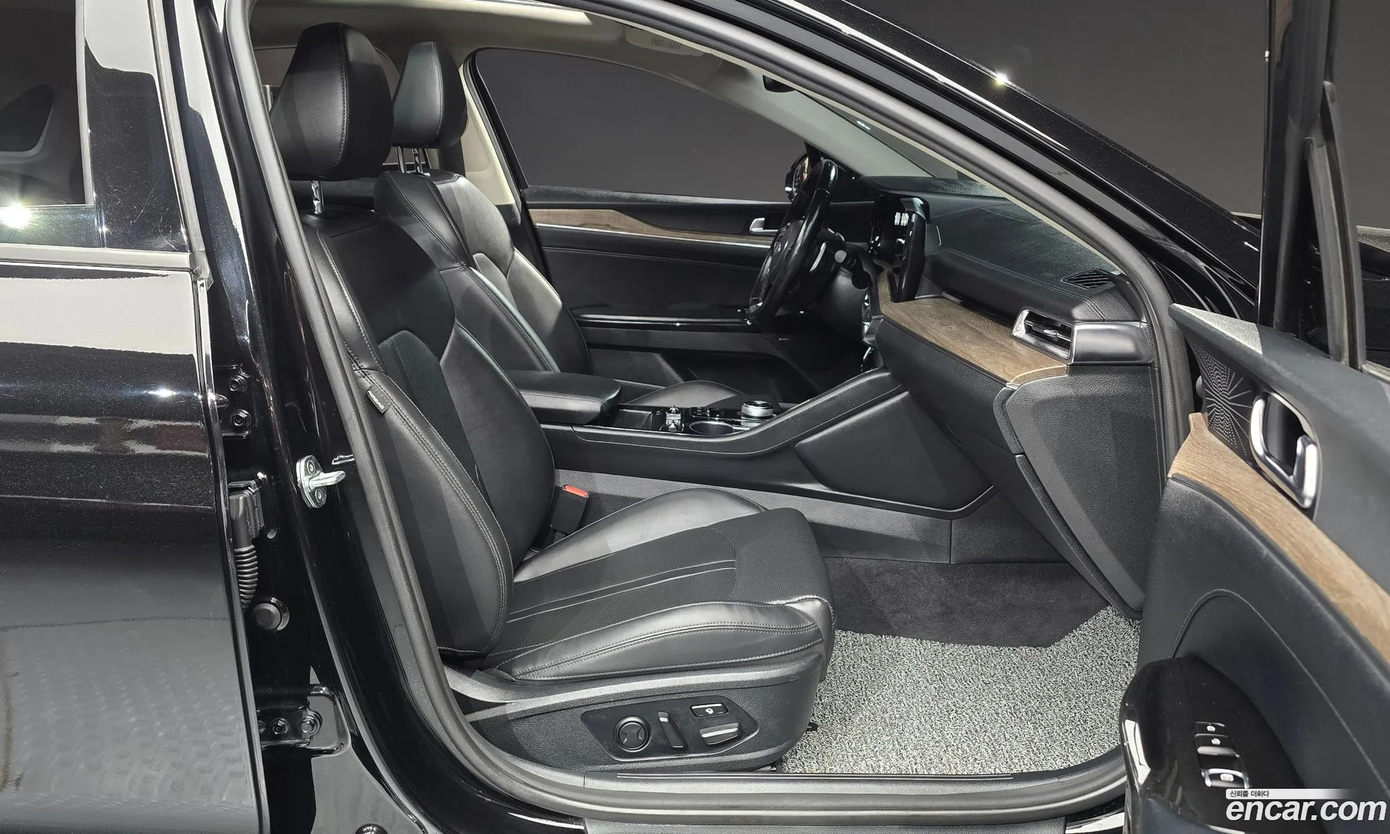 Kia K5 2019 — 13