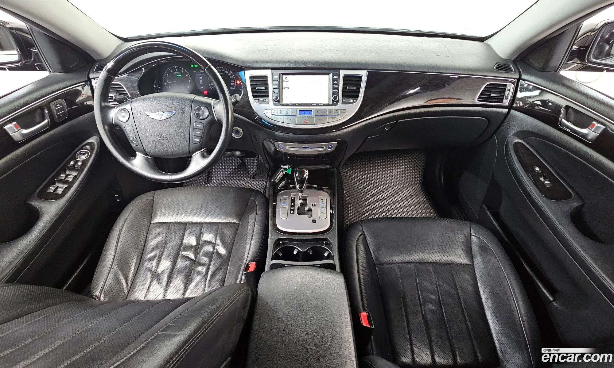Hyundai Genesis 2011 KMHGB41BBCU154241 — 17