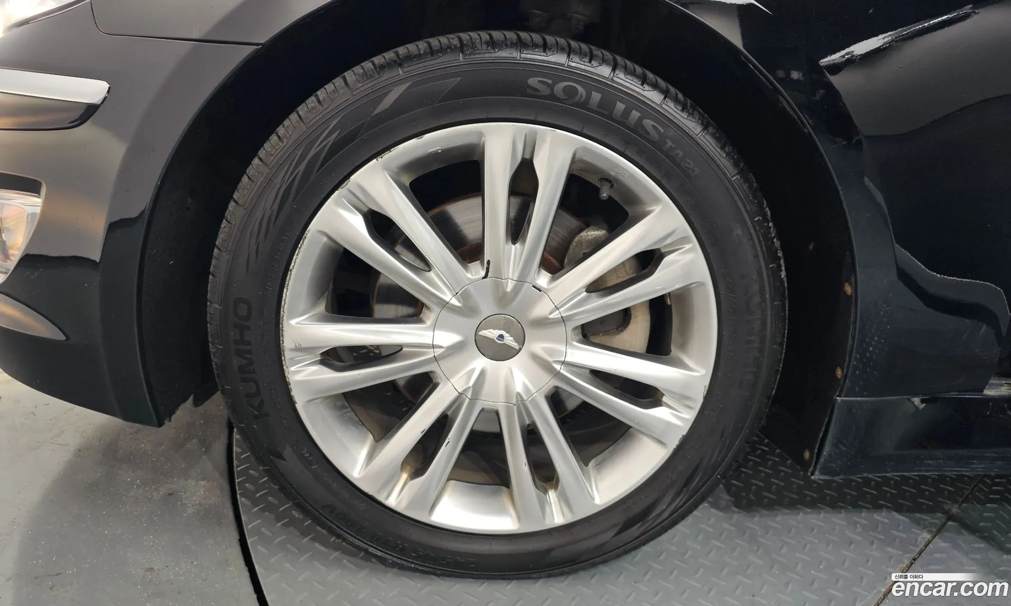 Hyundai Genesis 2011 KMHGB41BBCU154241 — 19