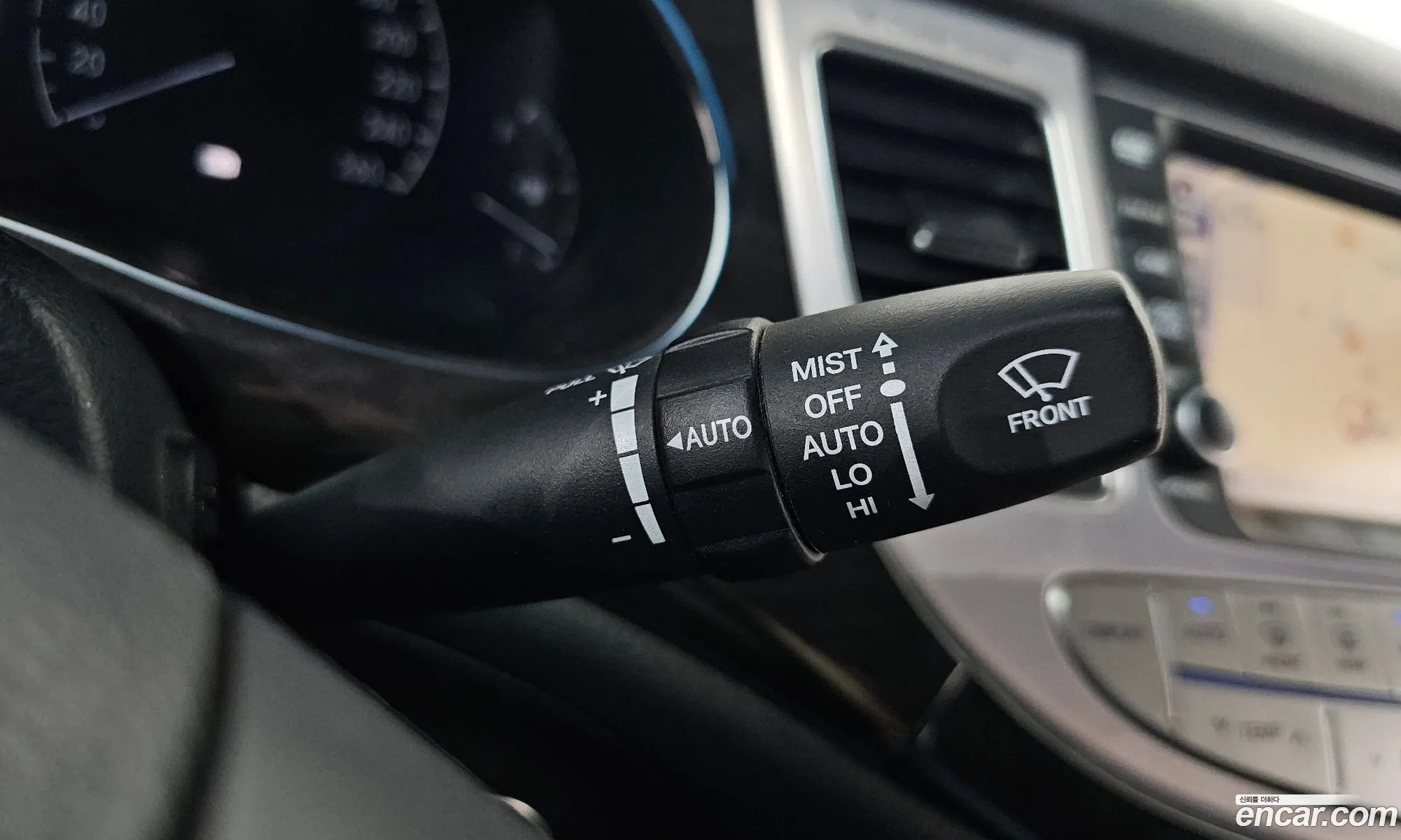 Hyundai Genesis 2011 KMHGB41BBCU154241 — 2