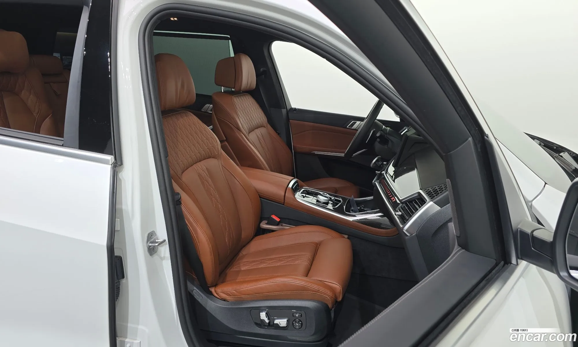 BMW X7 2024 — 21