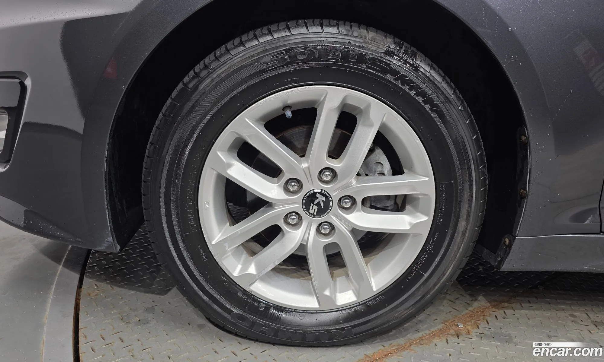Kia K5 2011 KNAGN415BBA095883 — 14