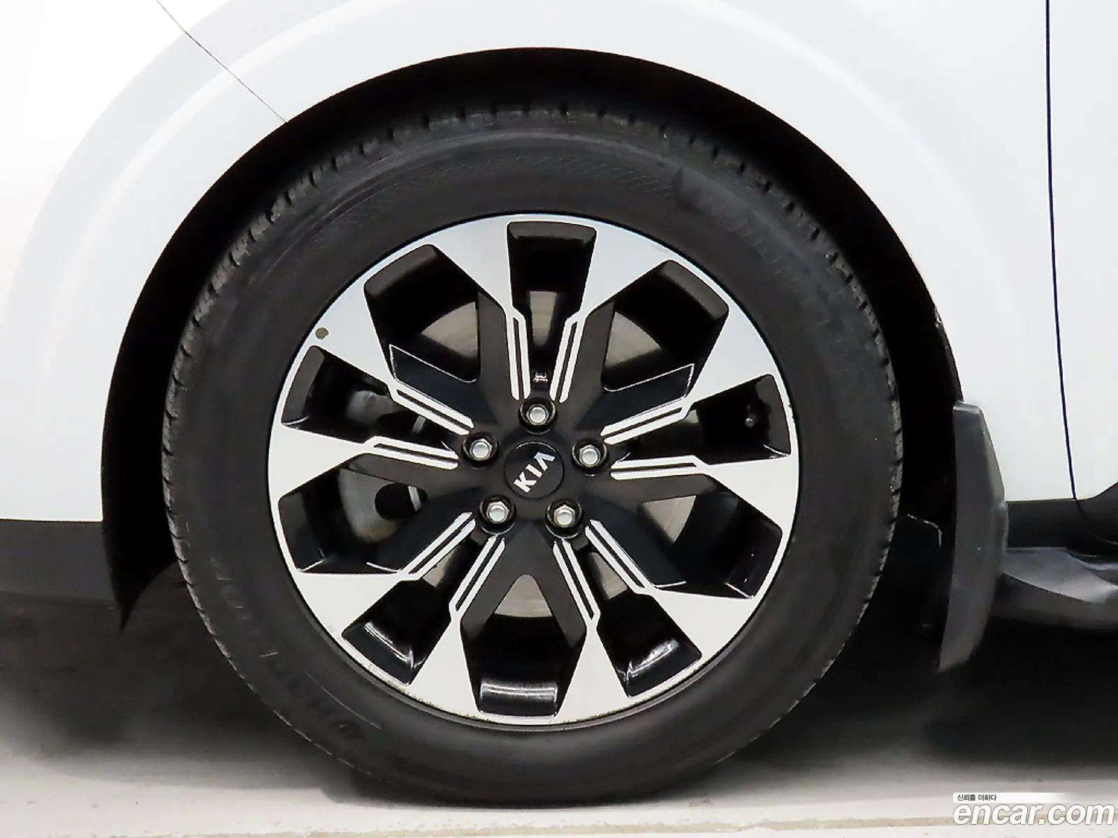 Kia Carnival 2020 — 5