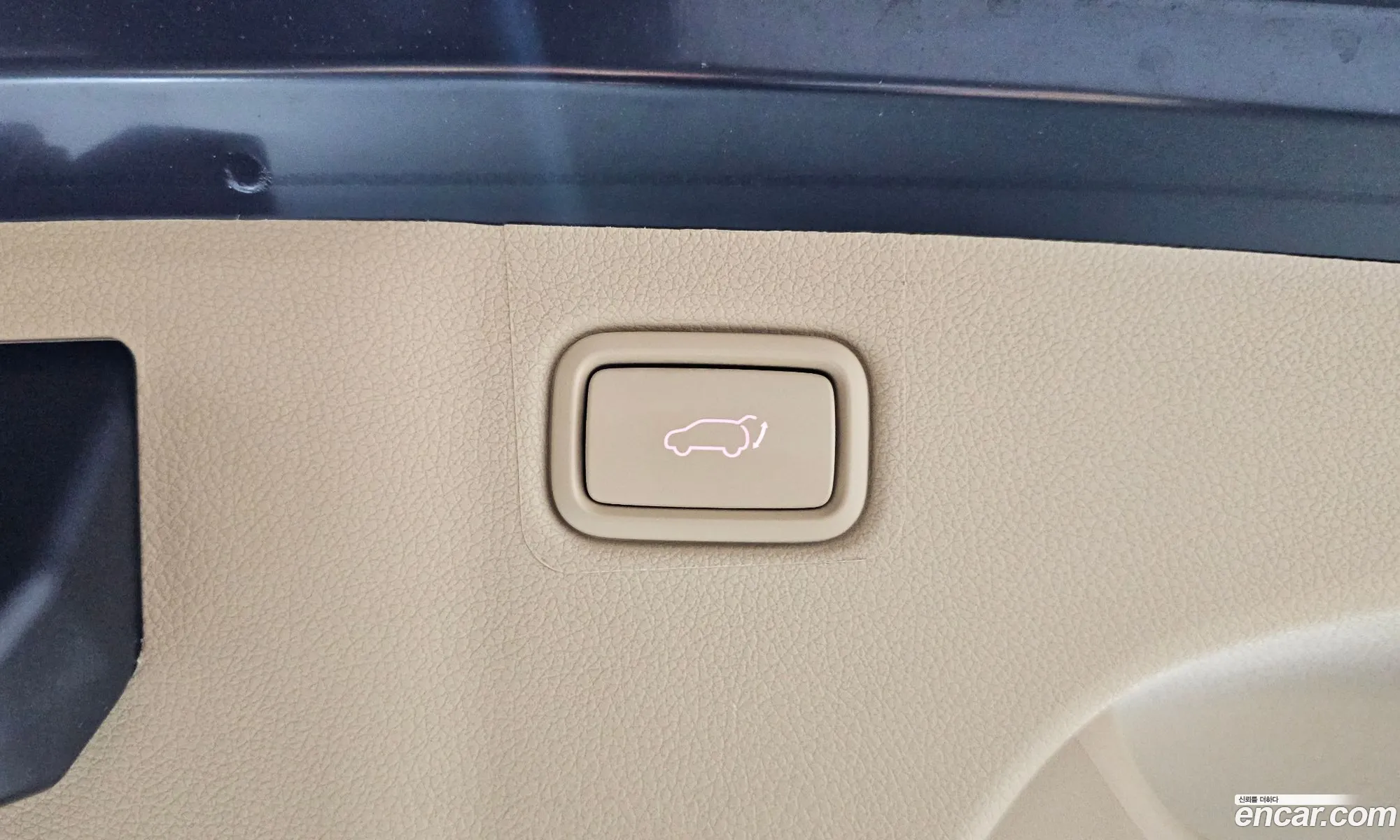 Kia Carnival 2016 KNAMC81ABGS225605 — 18