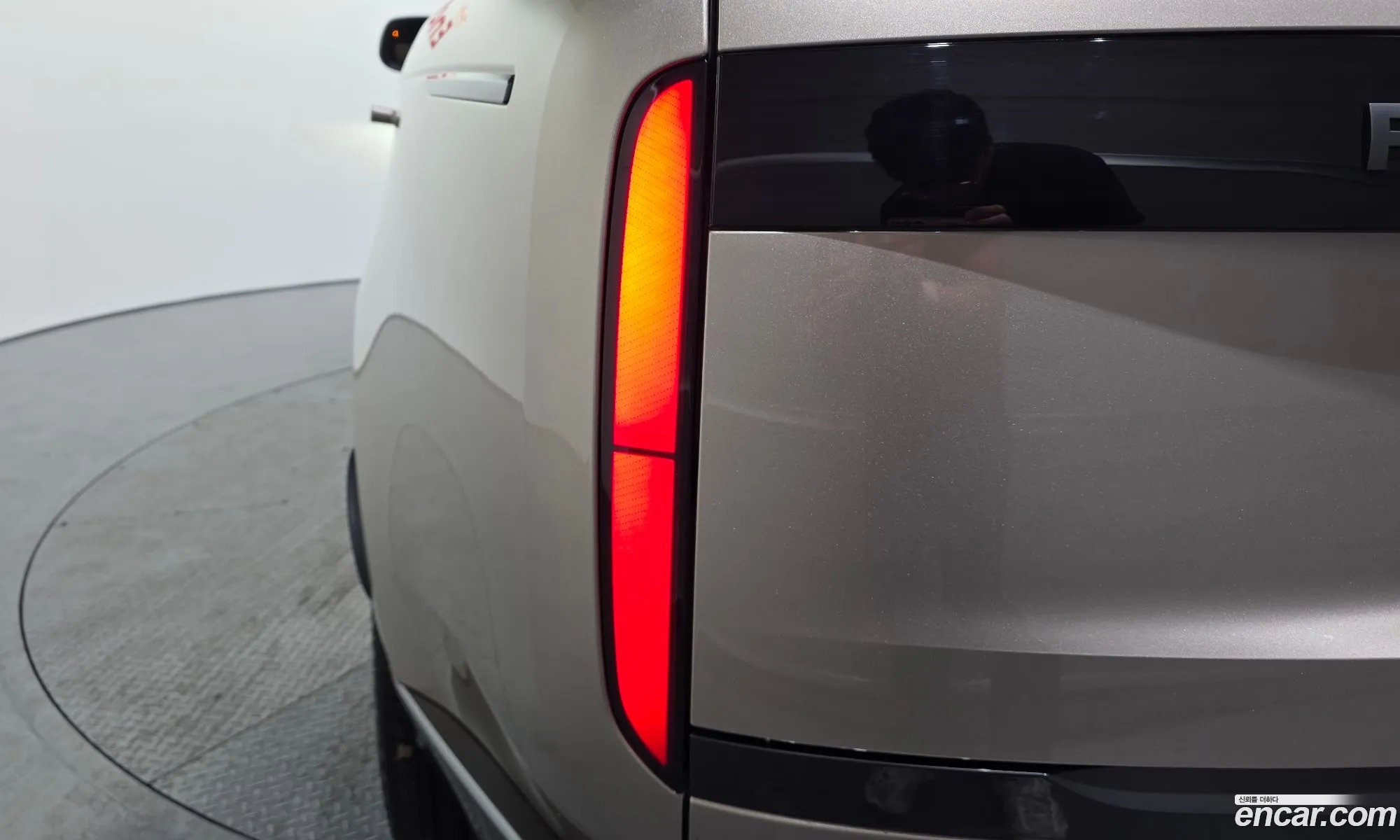 Land Rover Range Rover 2026 SALKABB9 — 5