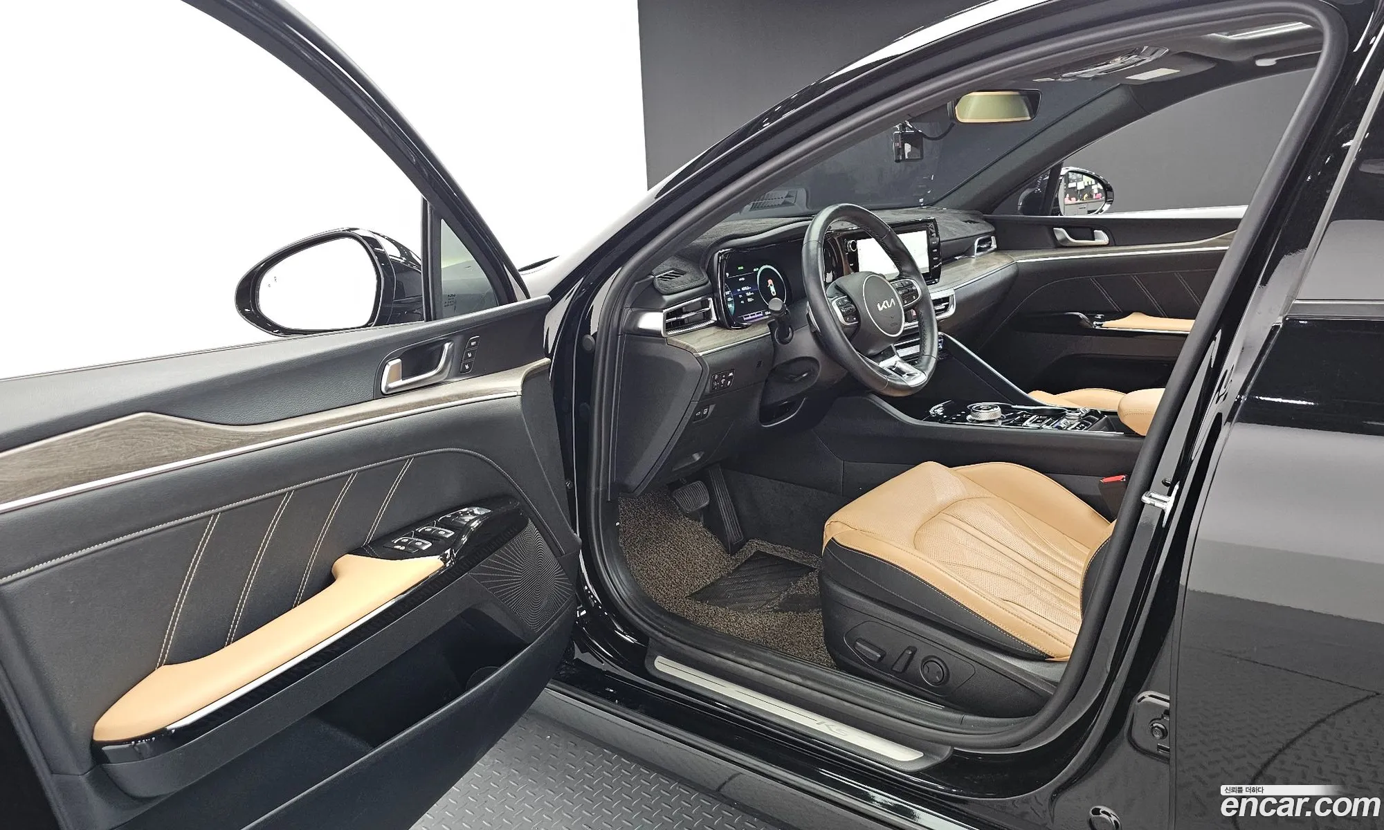 Kia K5 Hybrid 2021 — 19