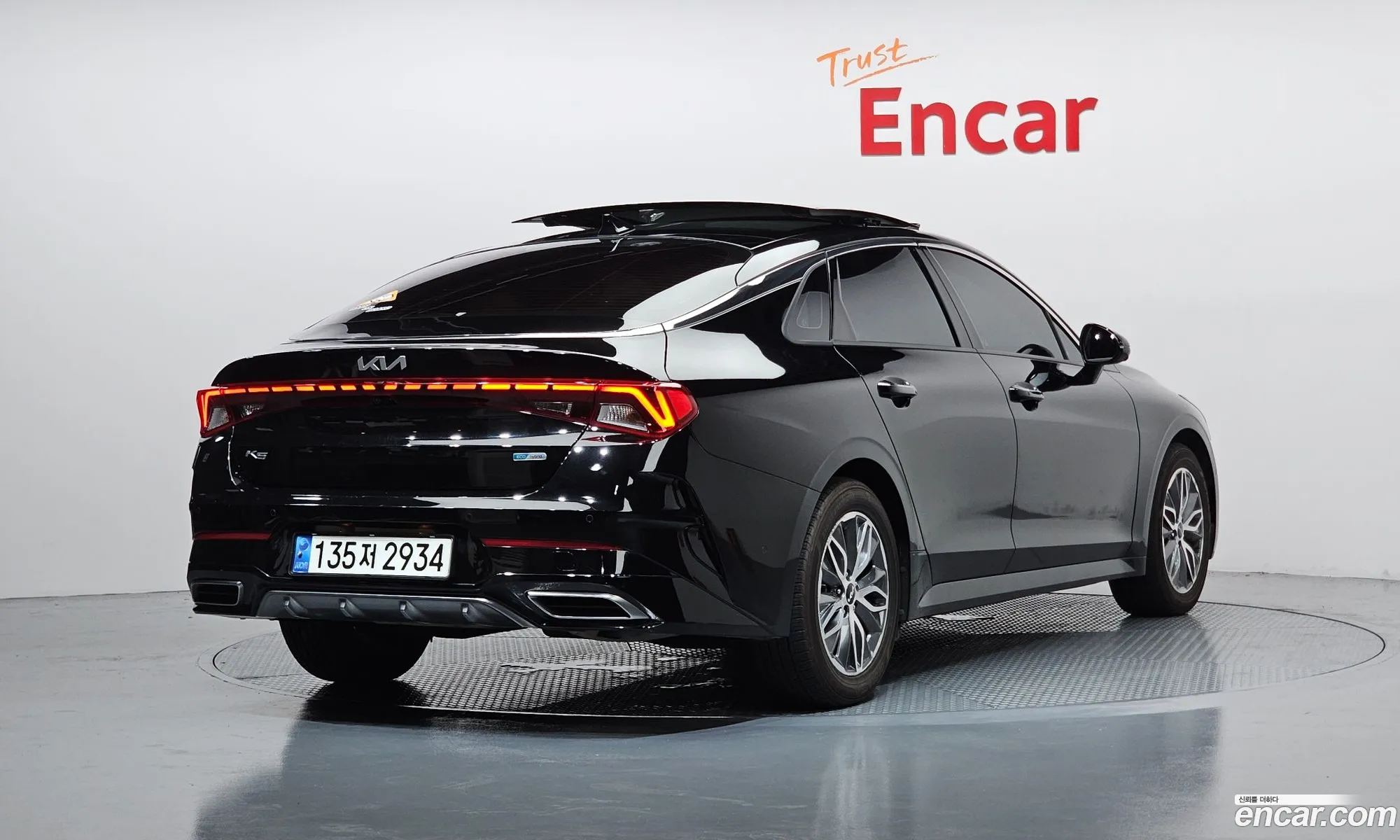 Kia K5 Hybrid 2021 — 2