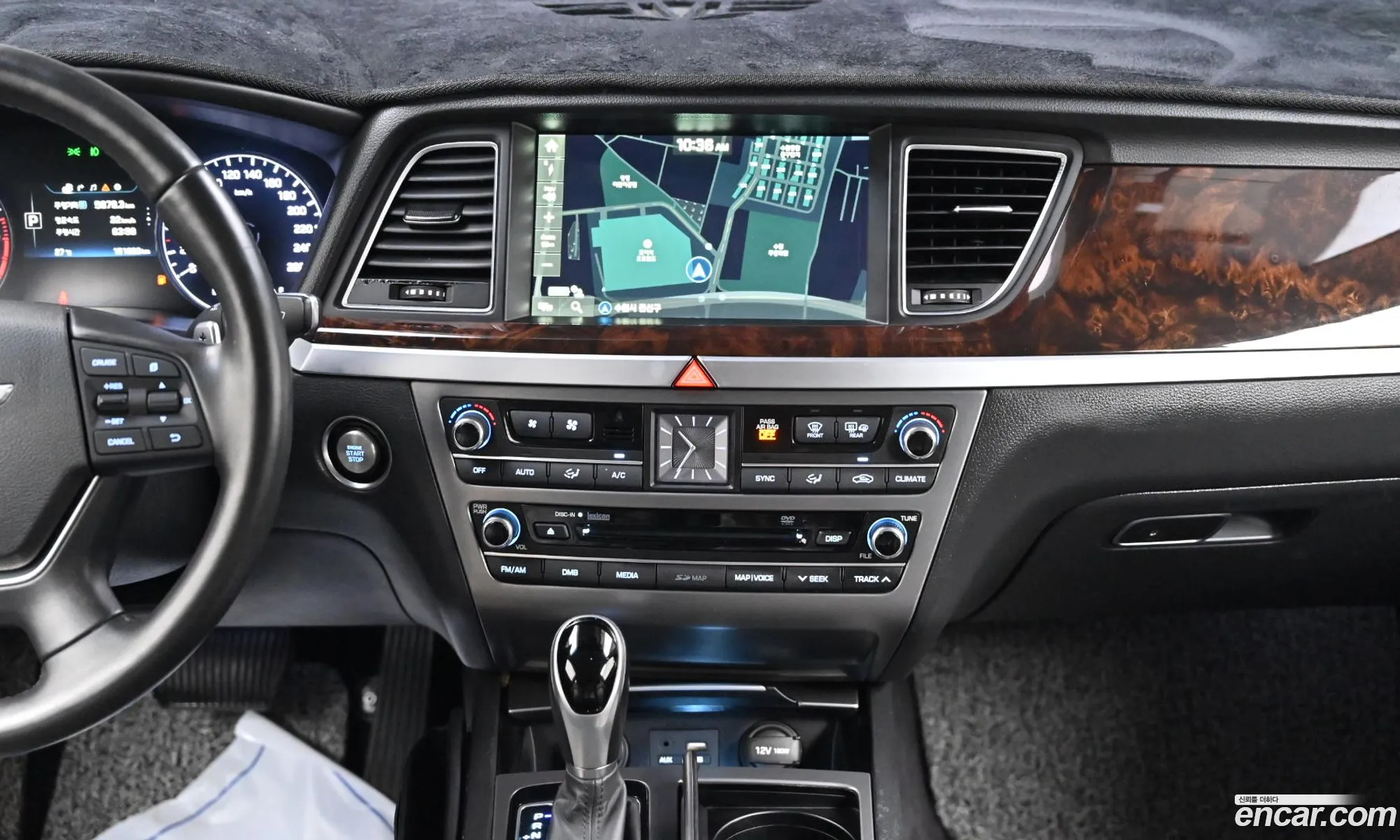 Hyundai Genesis DH 2016 — 13