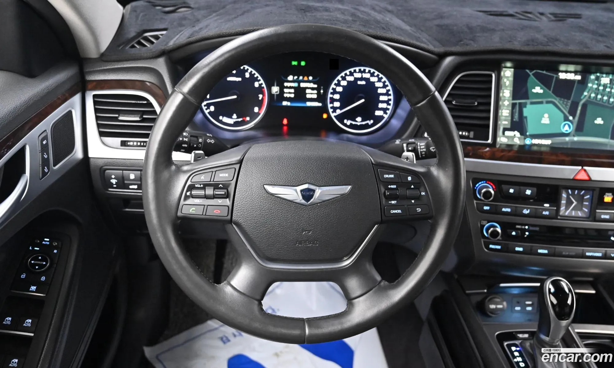 Hyundai Genesis DH 2016 — 7