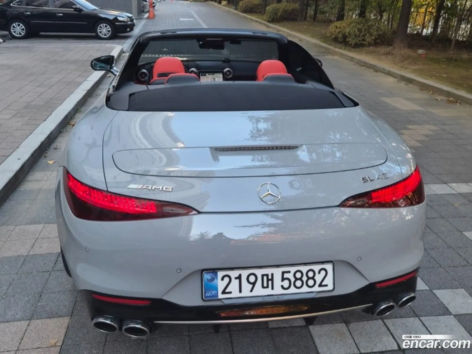 Mercedes-Benz SL-Class R232 2025 — 13