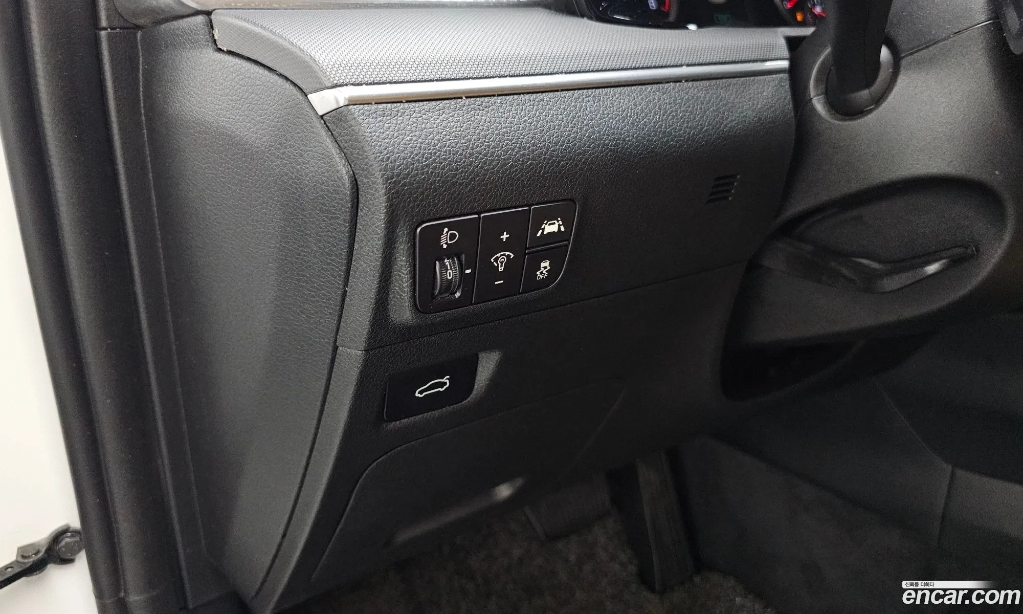 Kia K5 2020 KNAG141ABLA055714 — 4
