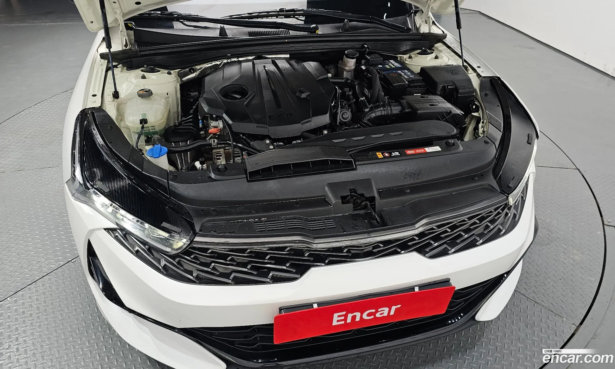 Kia K5 2020 KNAG141ABLA055714 — 17