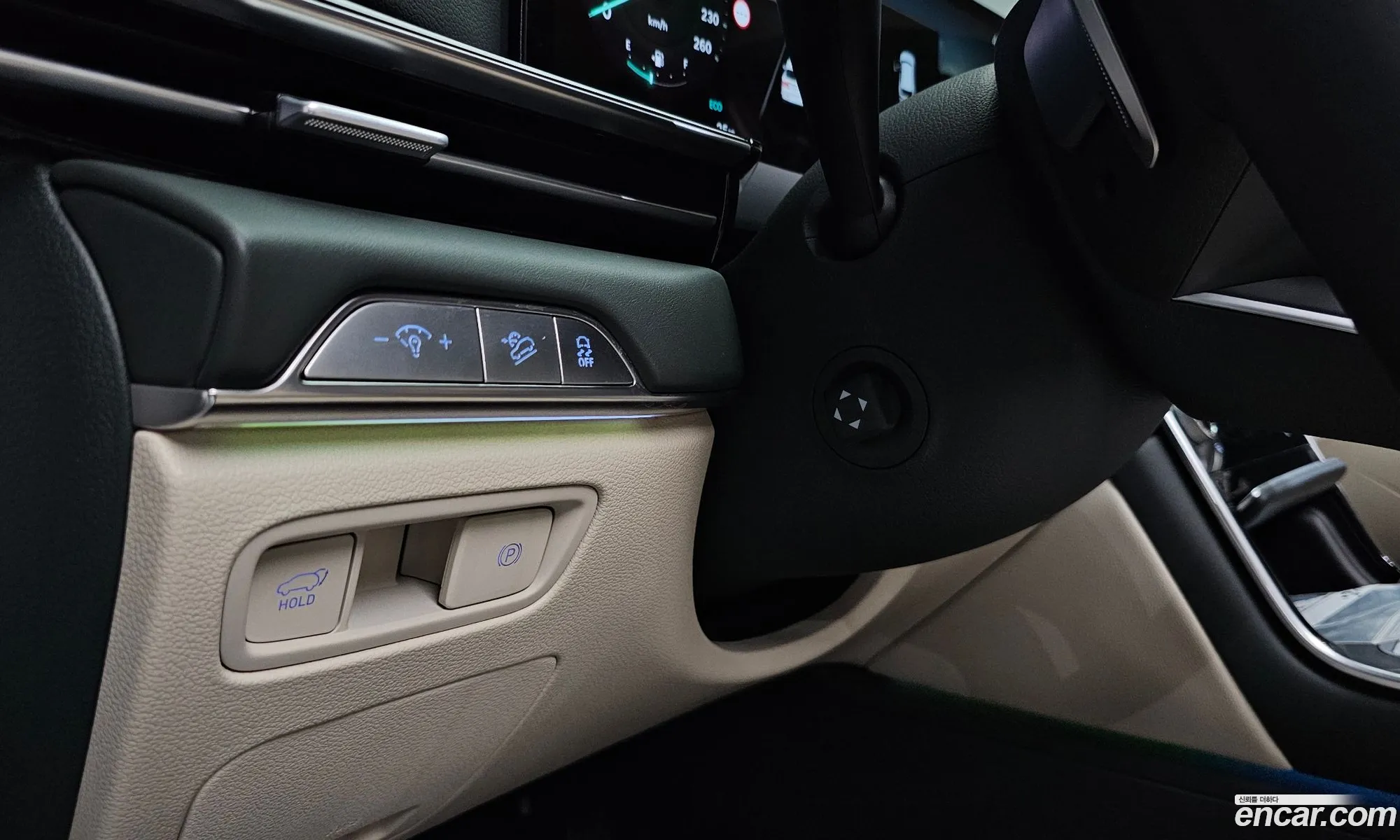 Genesis GV80 2024 KMTHA81BDRU204620 — 5