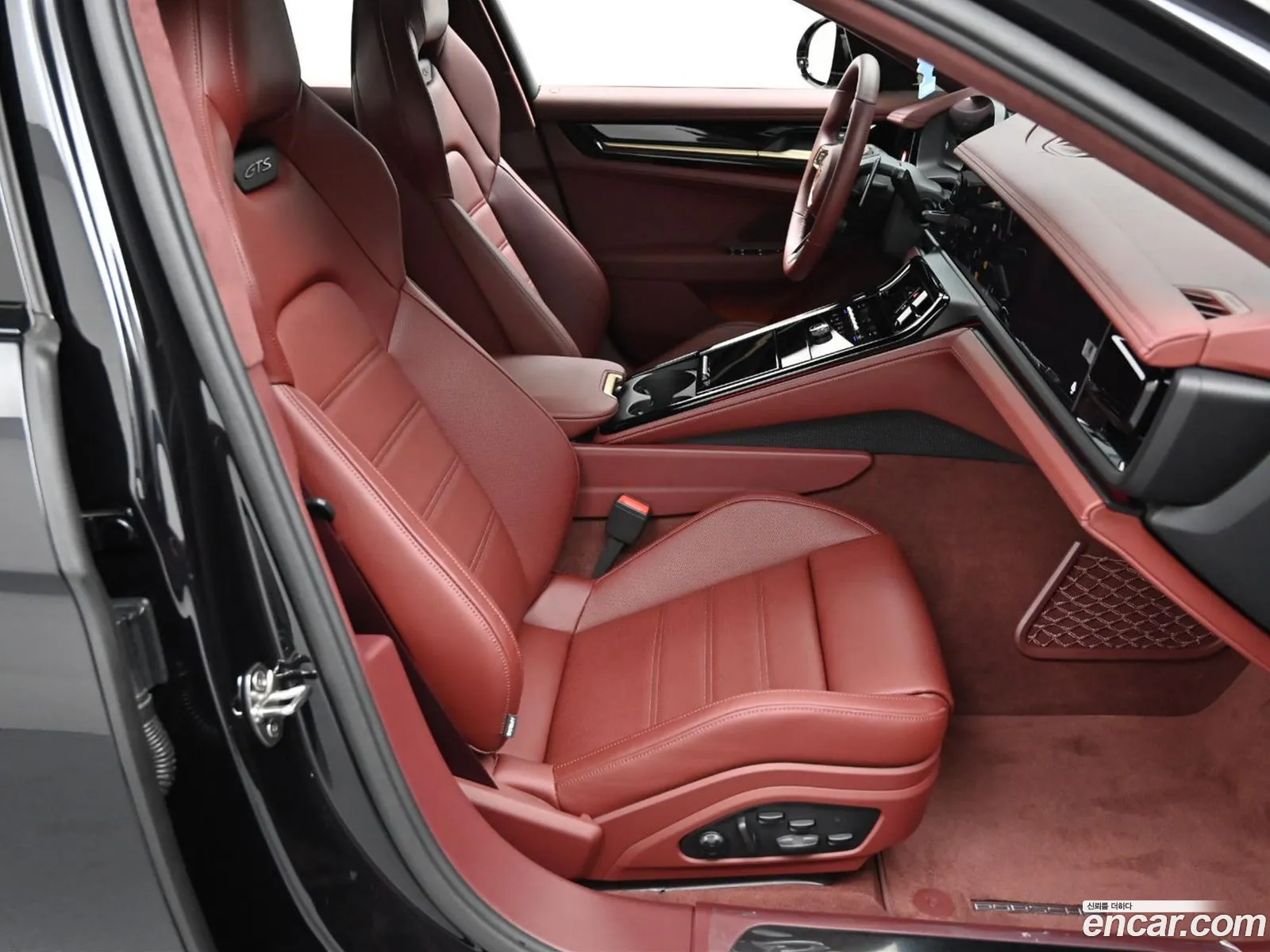 Porsche Panamera 2025 — 18