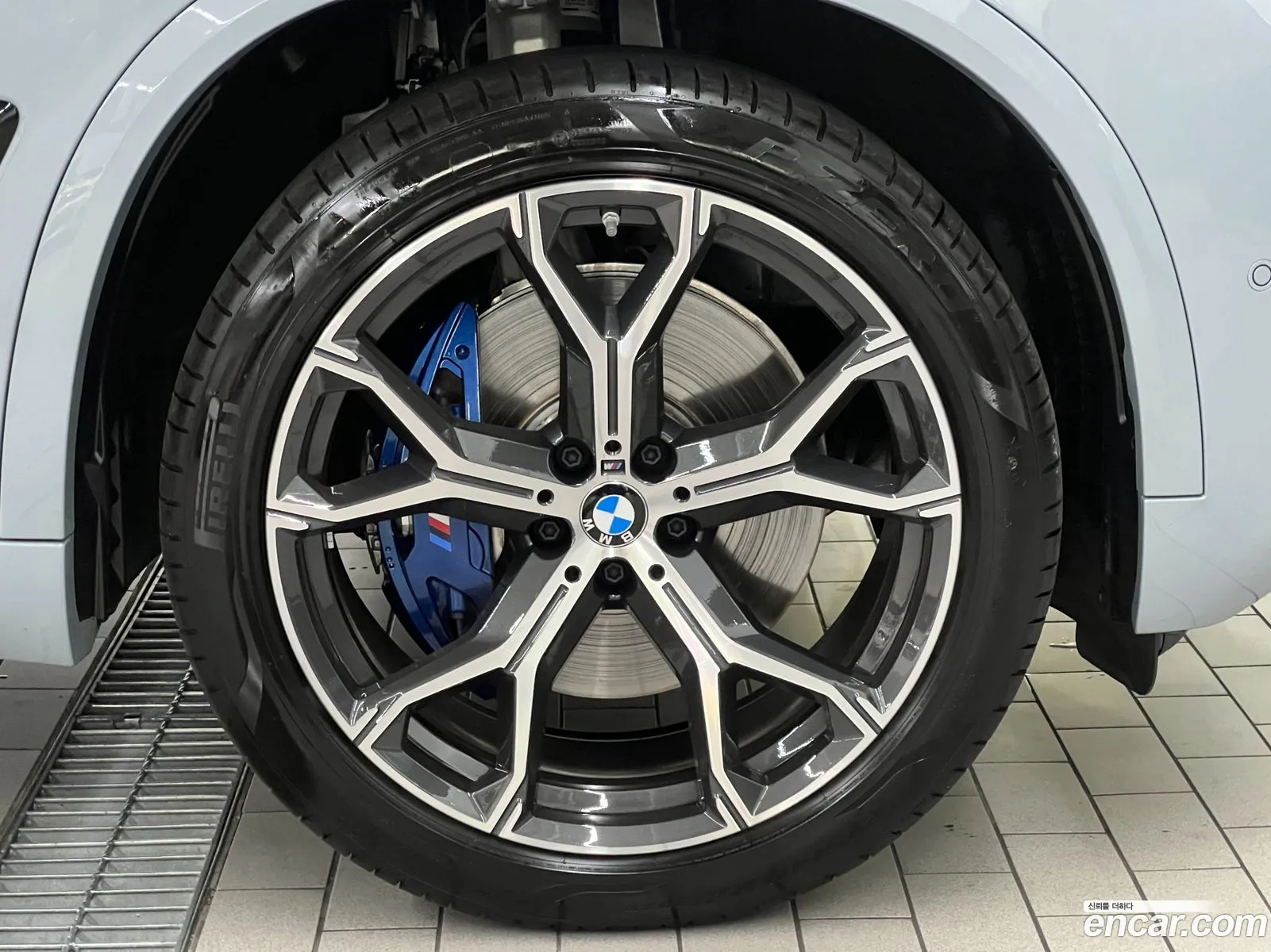 BMW X5 2026 — 18
