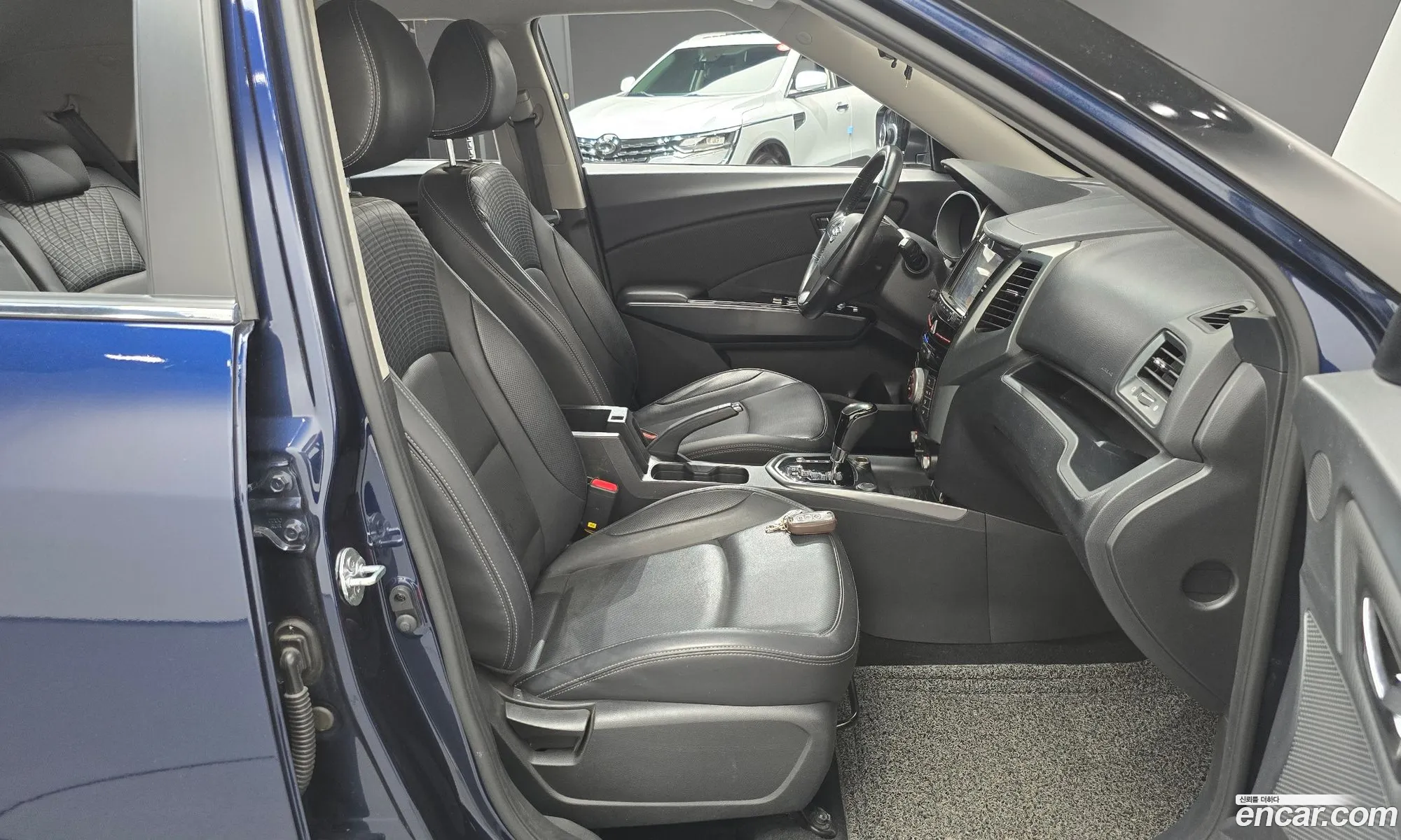 KG Mobility (SsangYong) Tivoli Armour 2018 — 17