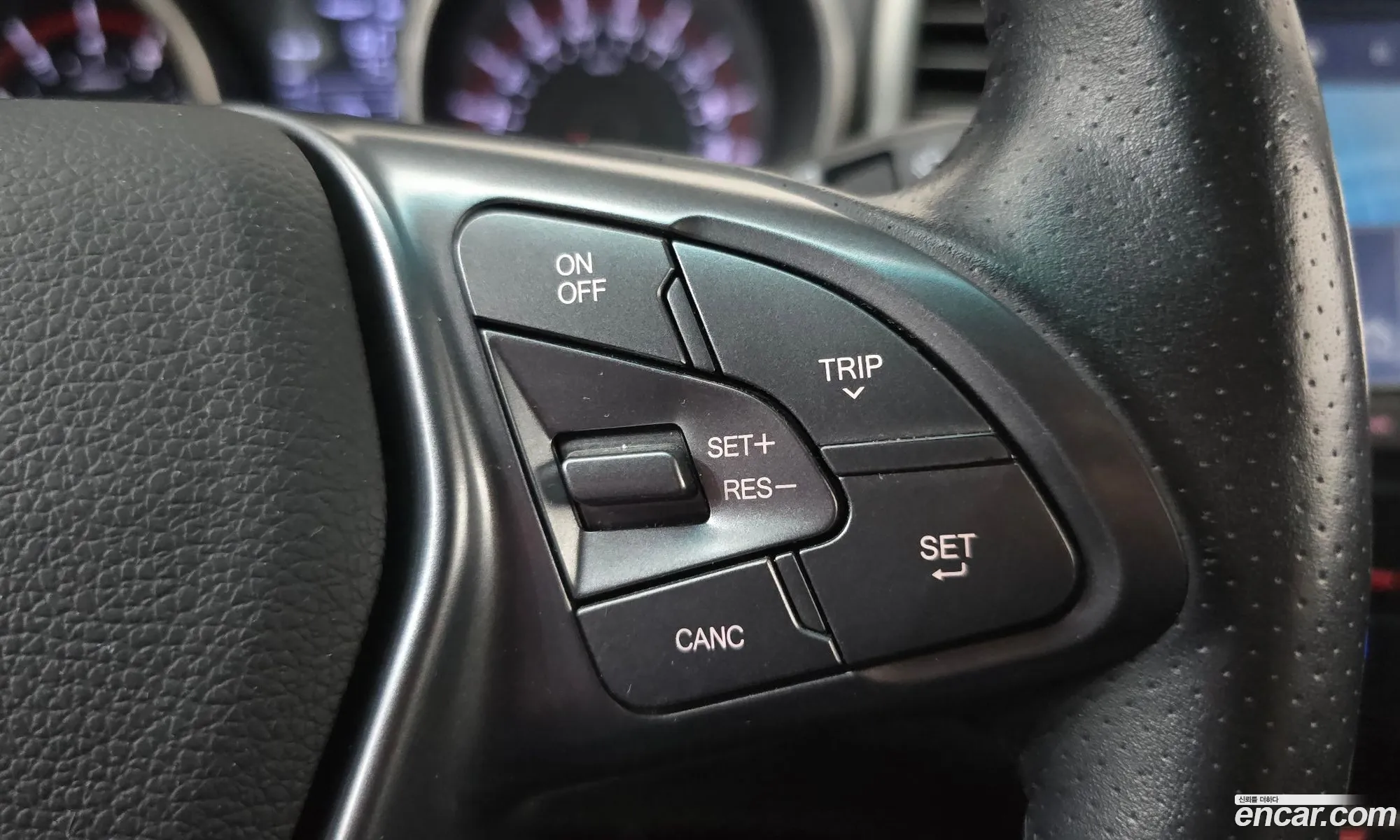 KG Mobility (SsangYong) Tivoli Armour 2018 — 11