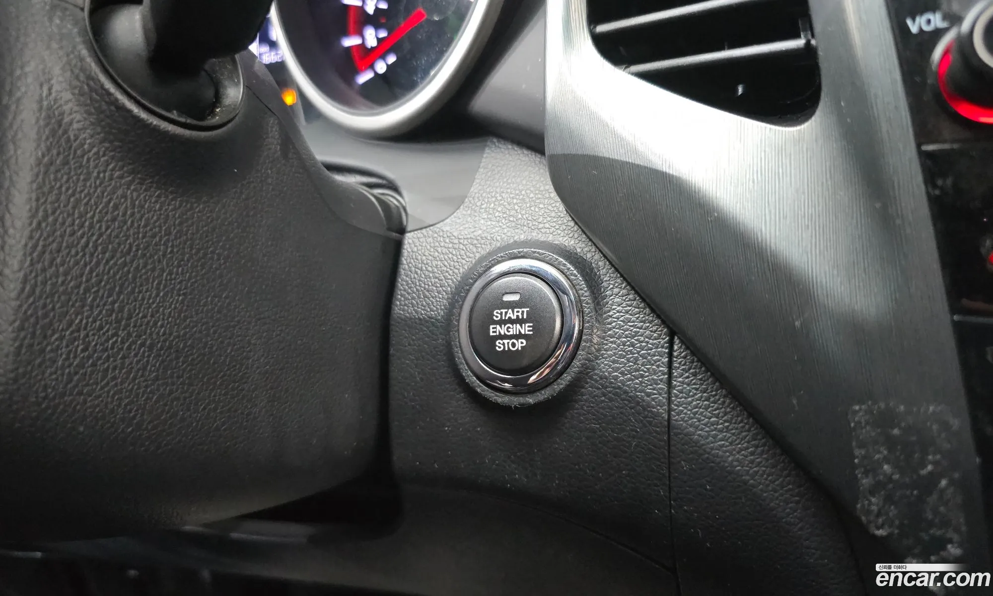 KG Mobility (SsangYong) Tivoli Armour 2018 — 6