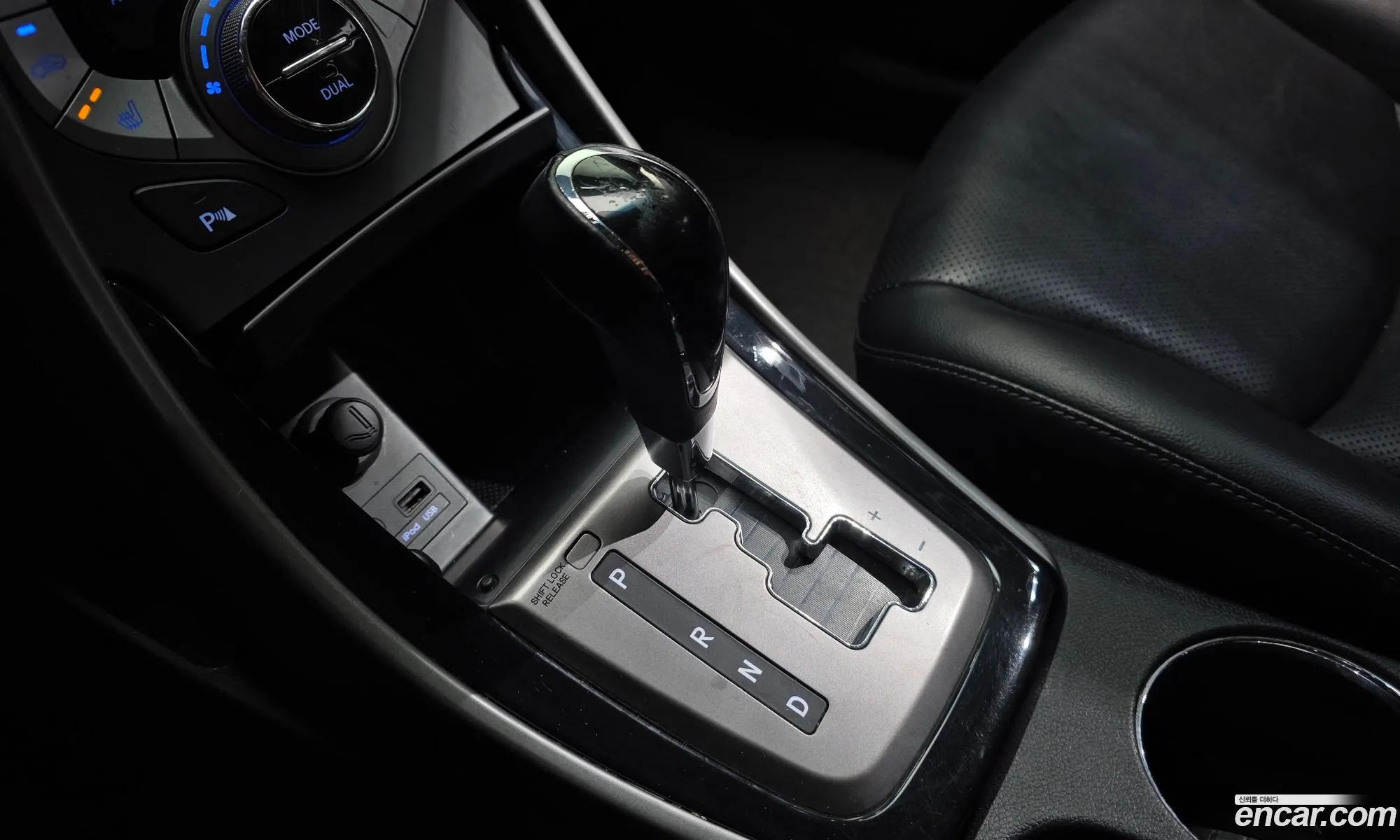 Hyundai Elantra MD 2012 — 13