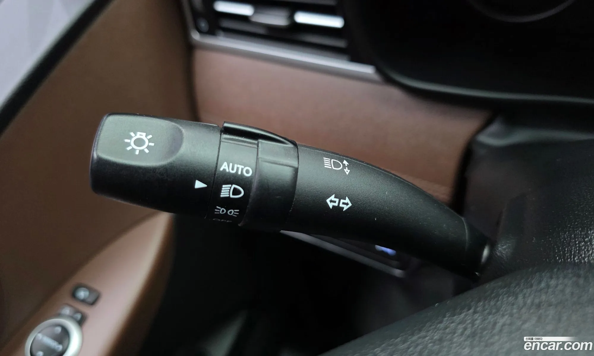 Hyundai Grand Starex 2020 — 13
