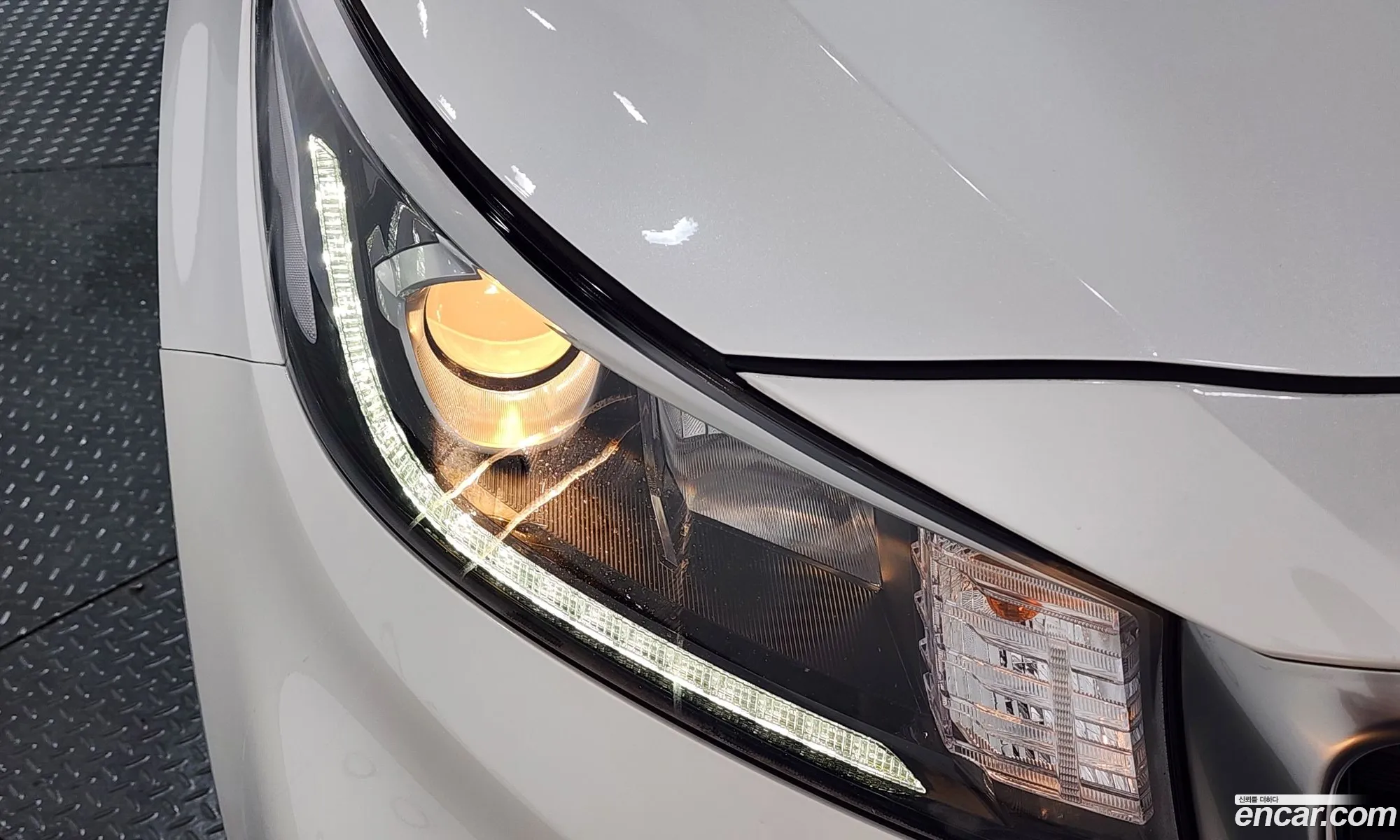 Kia Carnival 2019 KNAMC81ABLS634371 — 24