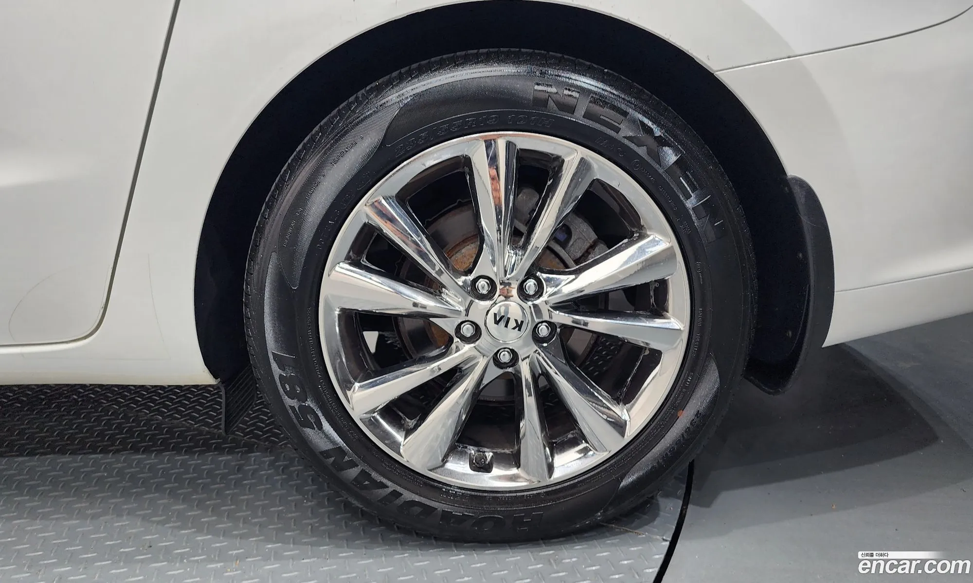 Kia Carnival 2019 KNAMC81ABLS634371 — 23
