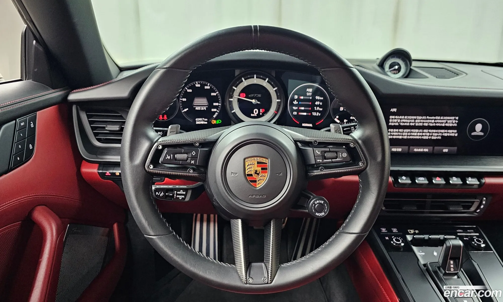 Porsche 911 2022 — 20