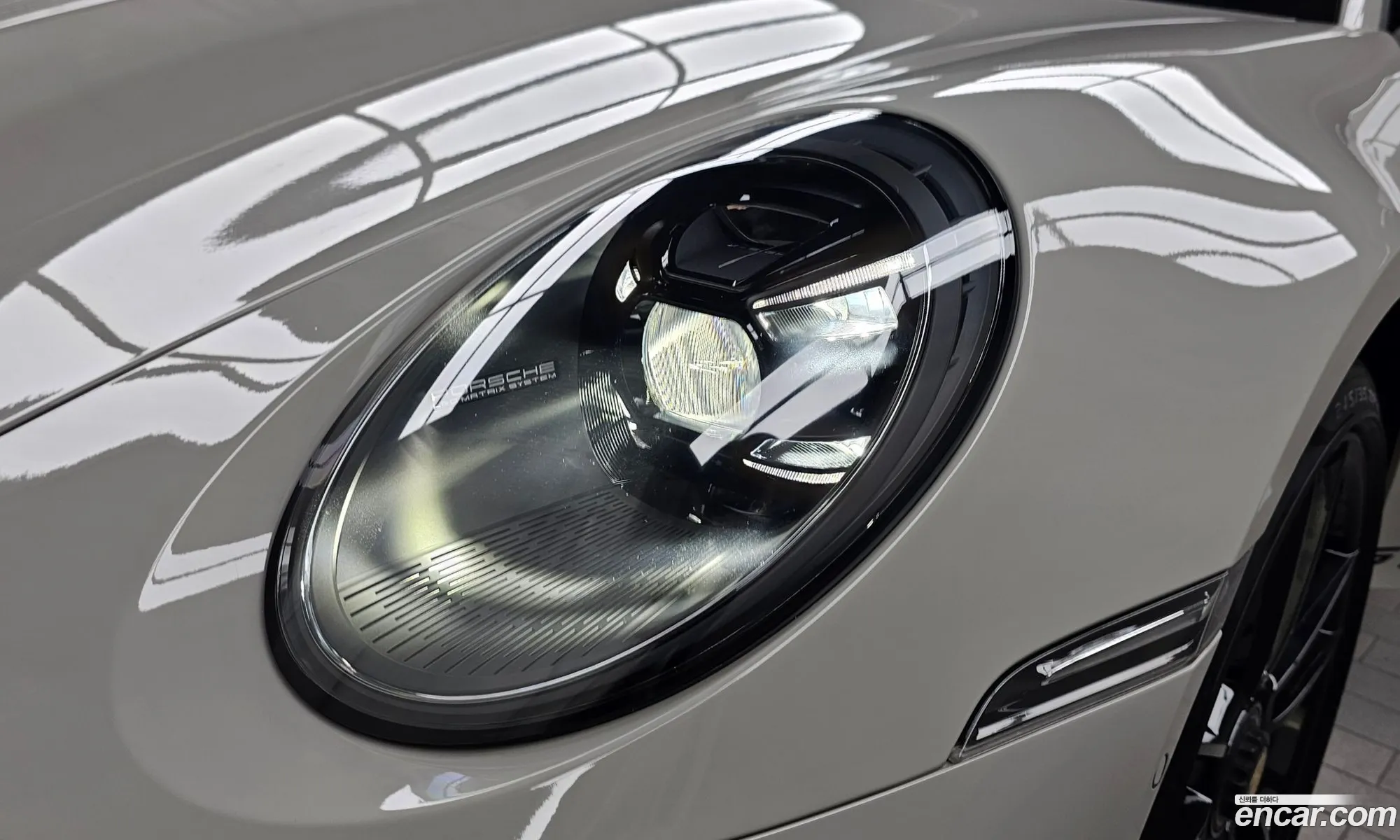 Porsche 911 2022 — 28