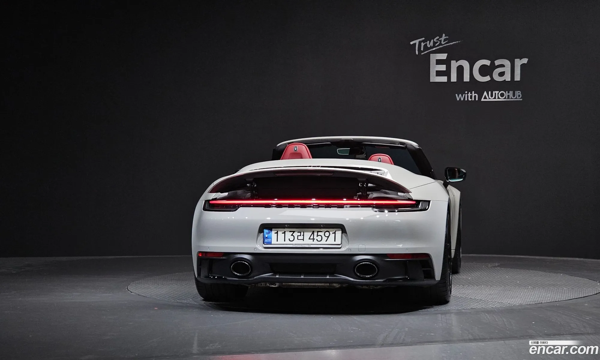 Porsche 911 2022 — 17