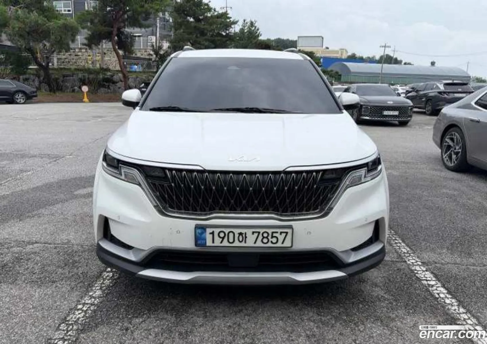 Kia Carnival 2023 — 16