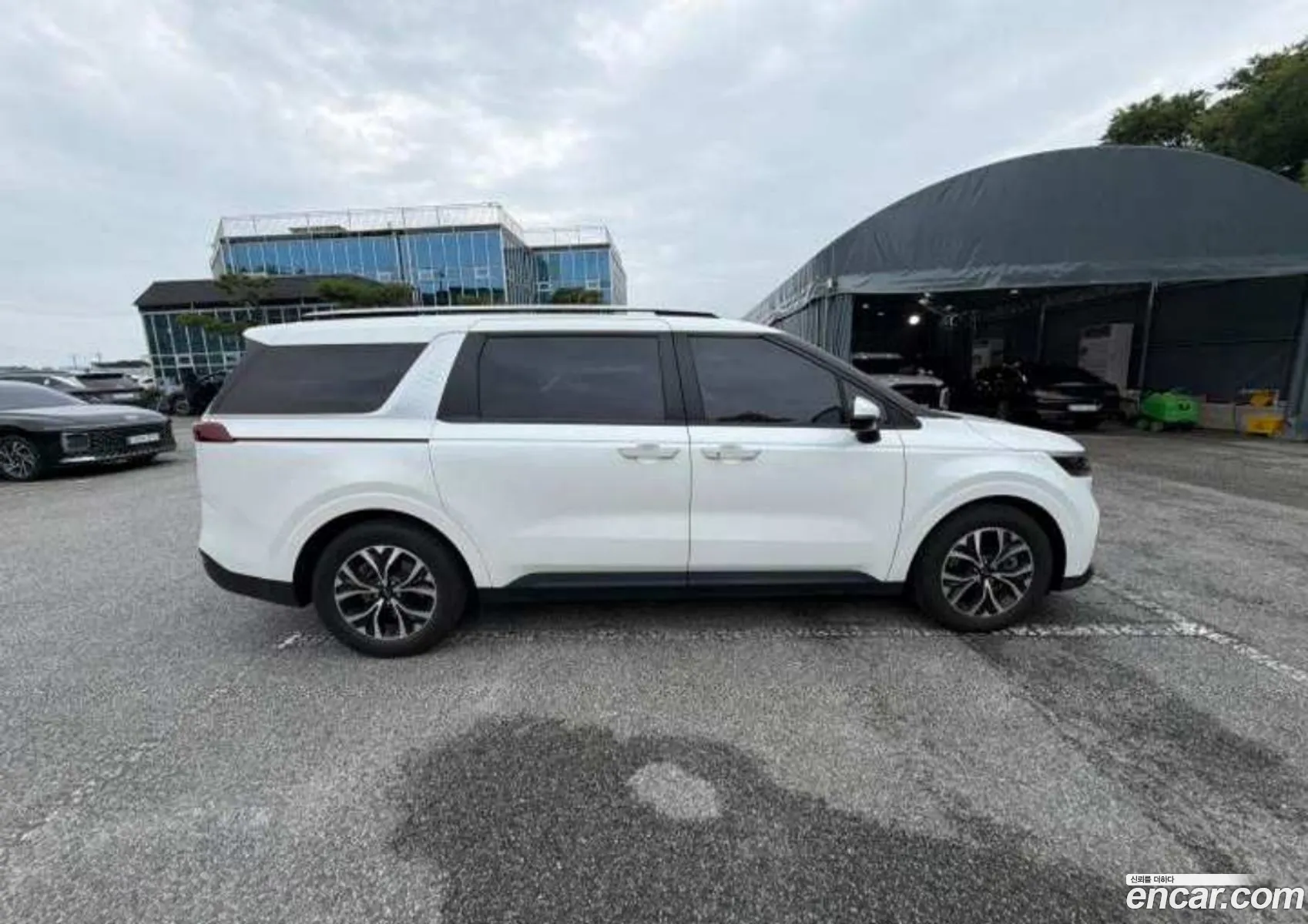 Kia Carnival 2023 — 13