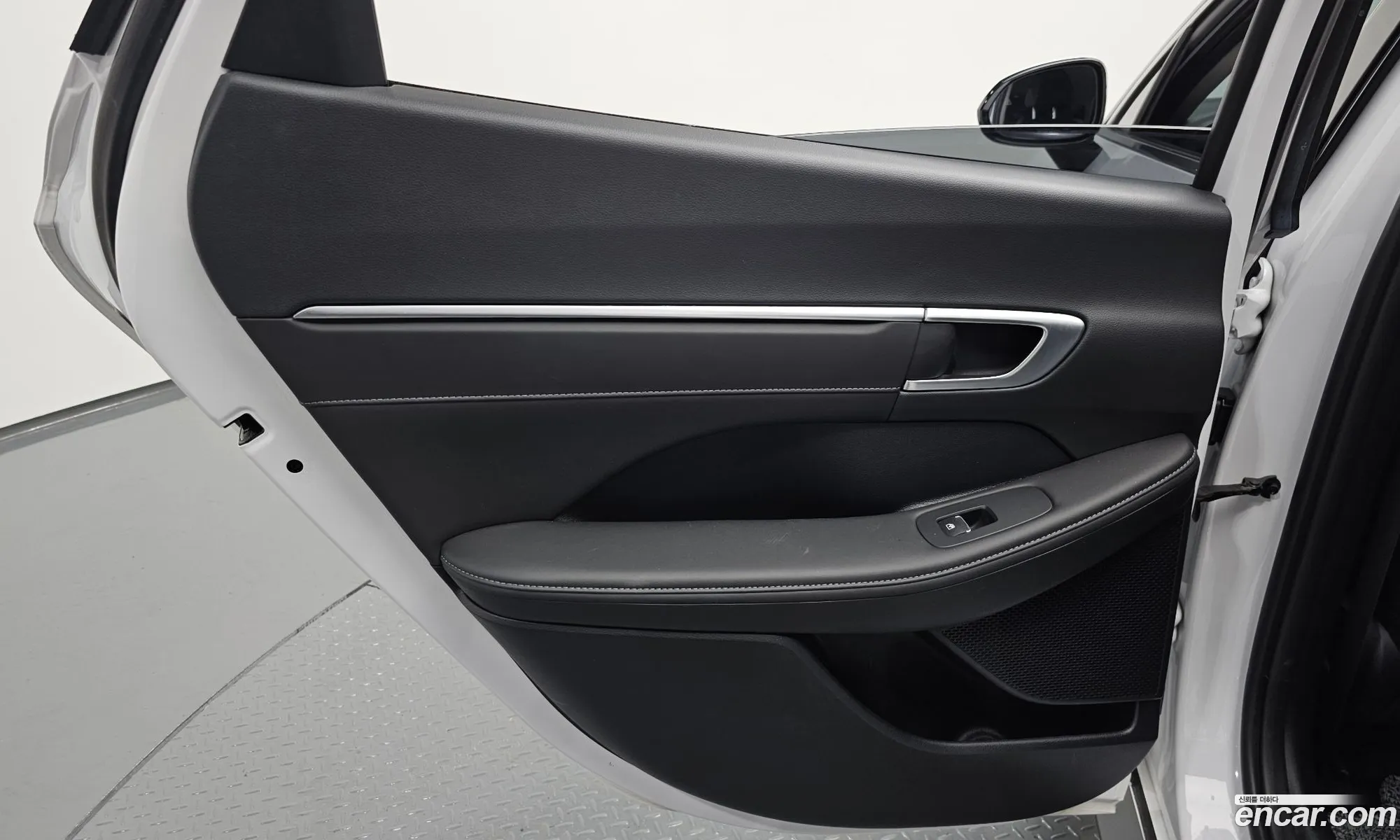 Hyundai Sonata the Edge 2023 — 9