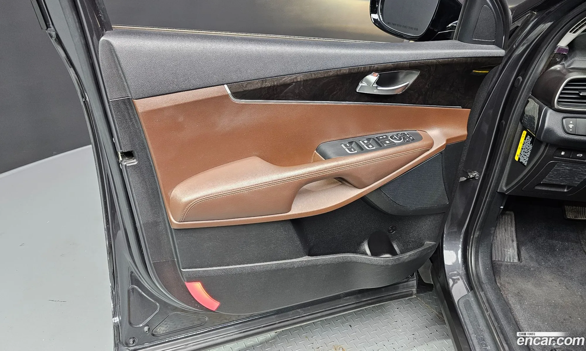 Kia Sorento 2016 KNAPH81ABGA214694 — 10