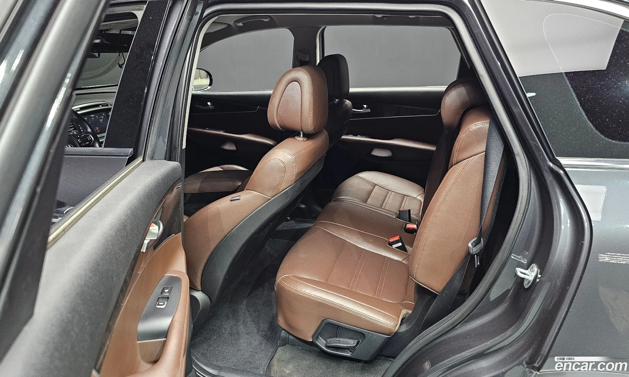 Kia Sorento 2016 KNAPH81ABGA214694 — 16
