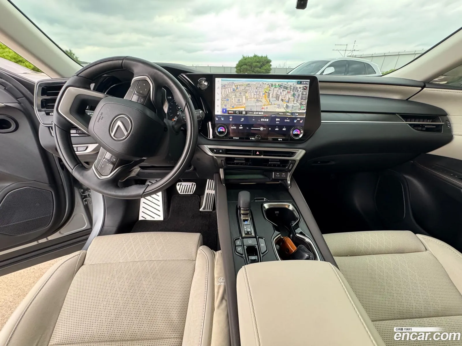 Lexus RX350h 2025 — 15