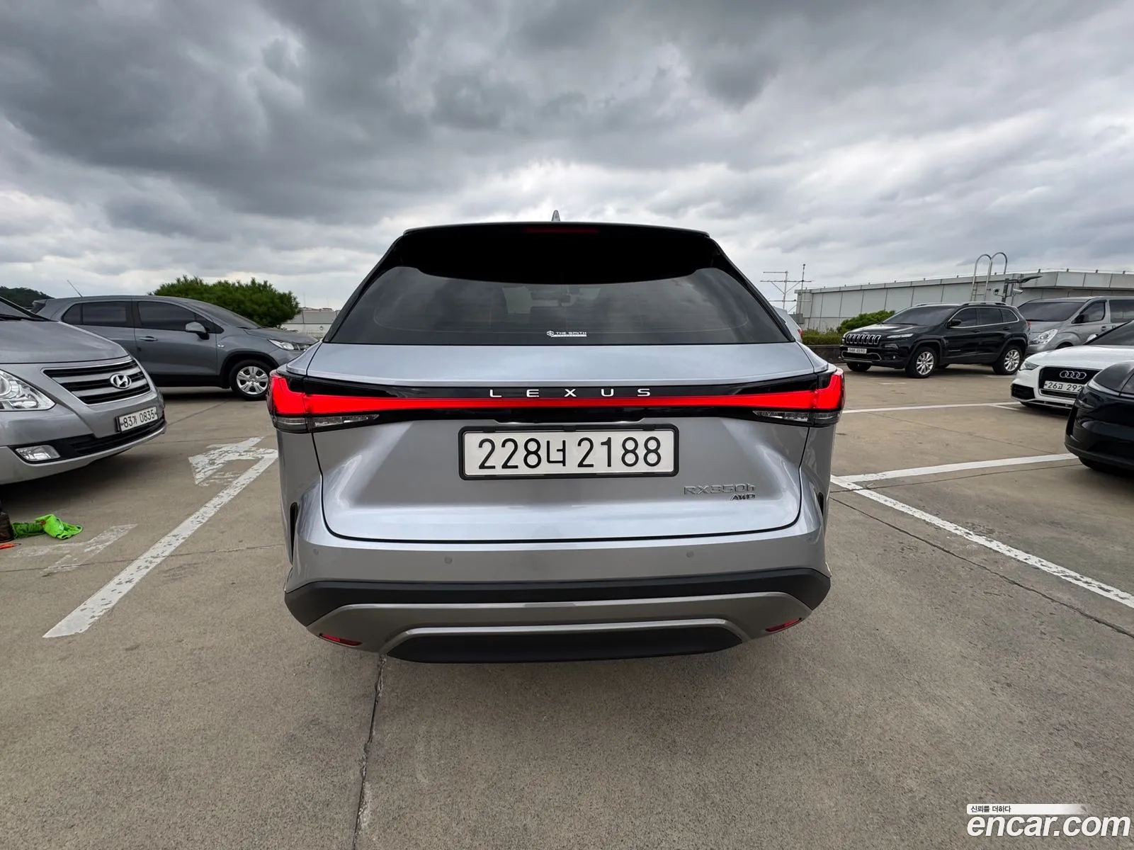 Lexus RX350h 2025 — 7
